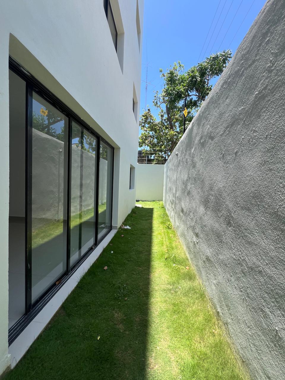 Apartamento de 3 Habitaciones en Venta en los Corales del Sur Foto 7319195-2.jpg