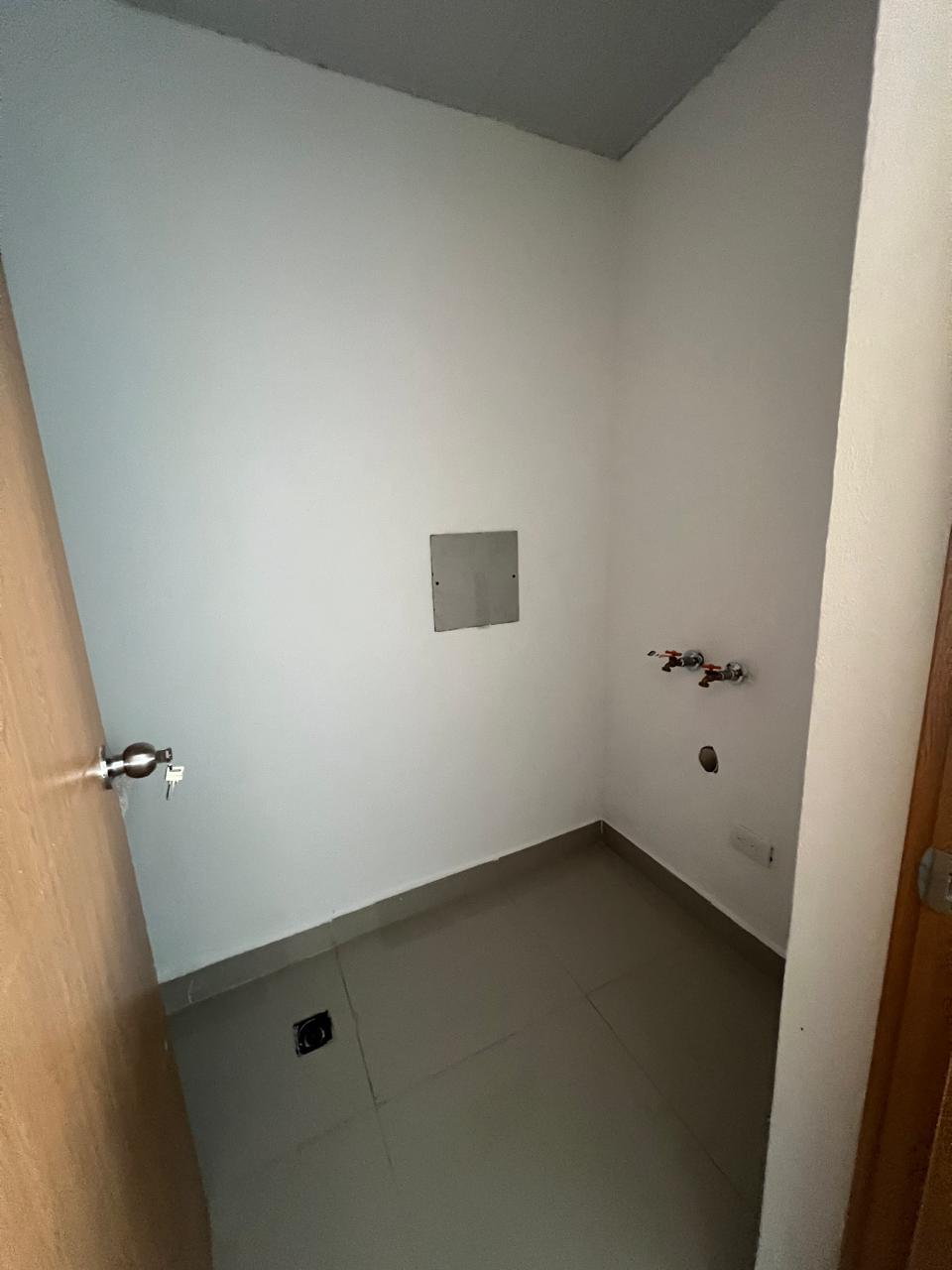 Apartamento de 3 Habitaciones en Venta en los Corales del Sur Foto 7319195-4.jpg