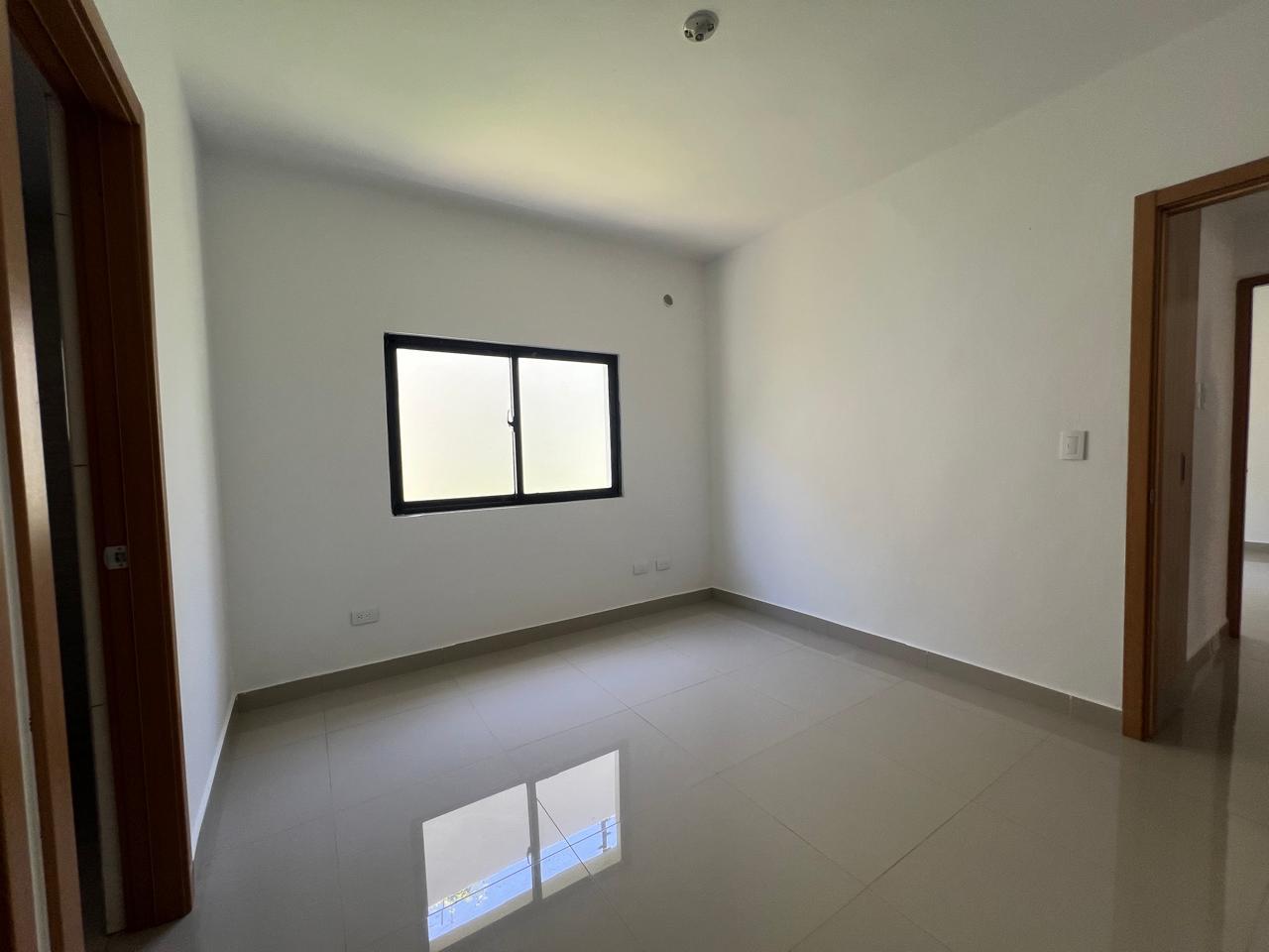 Apartamento de 3 Habitaciones en Venta en los Corales del Sur Foto 7319195-8.jpg