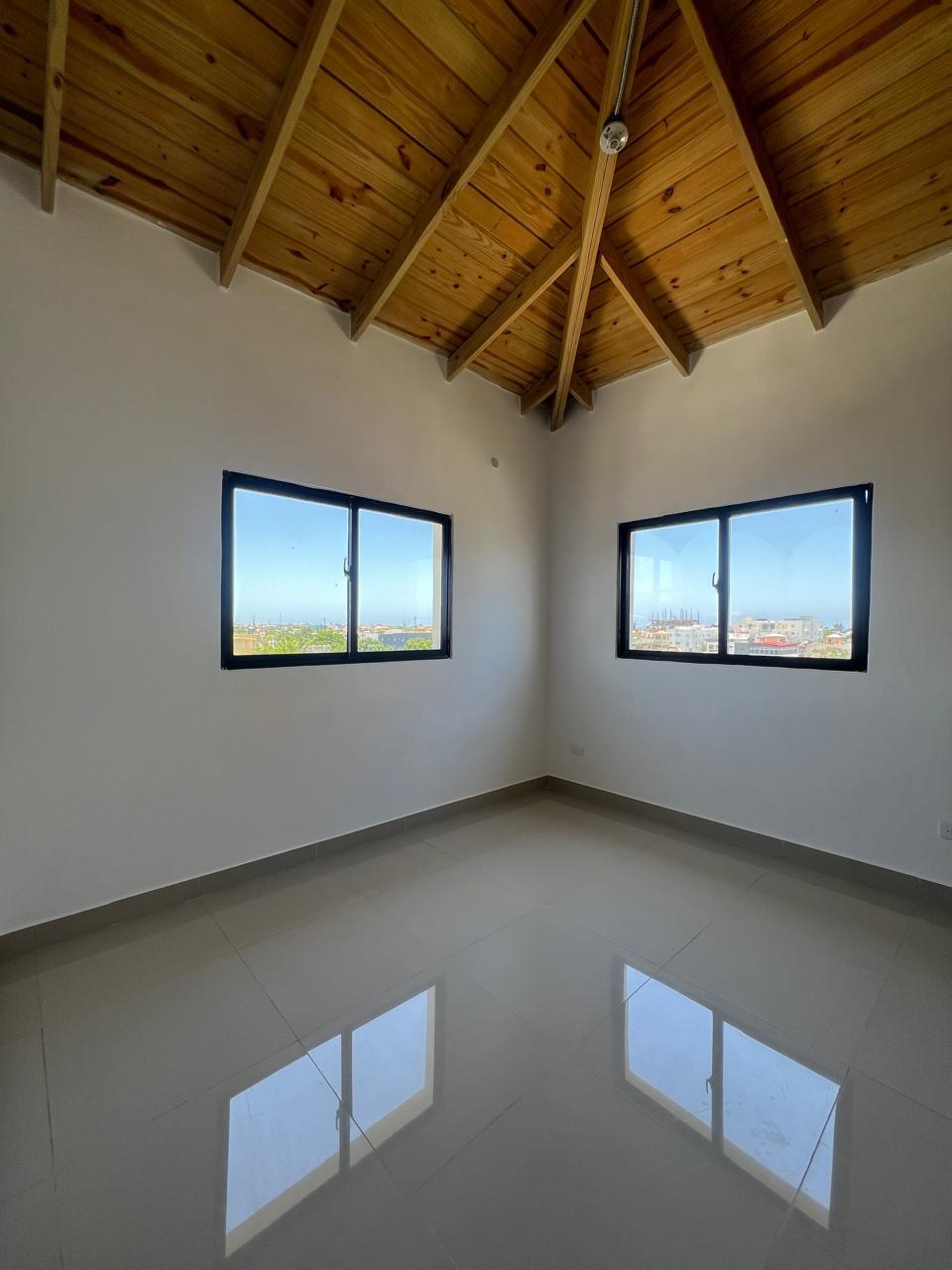 Penthouse de 3 Habitaciones en Venta en los Corales del Sur  Foto 7319202-2.jpg