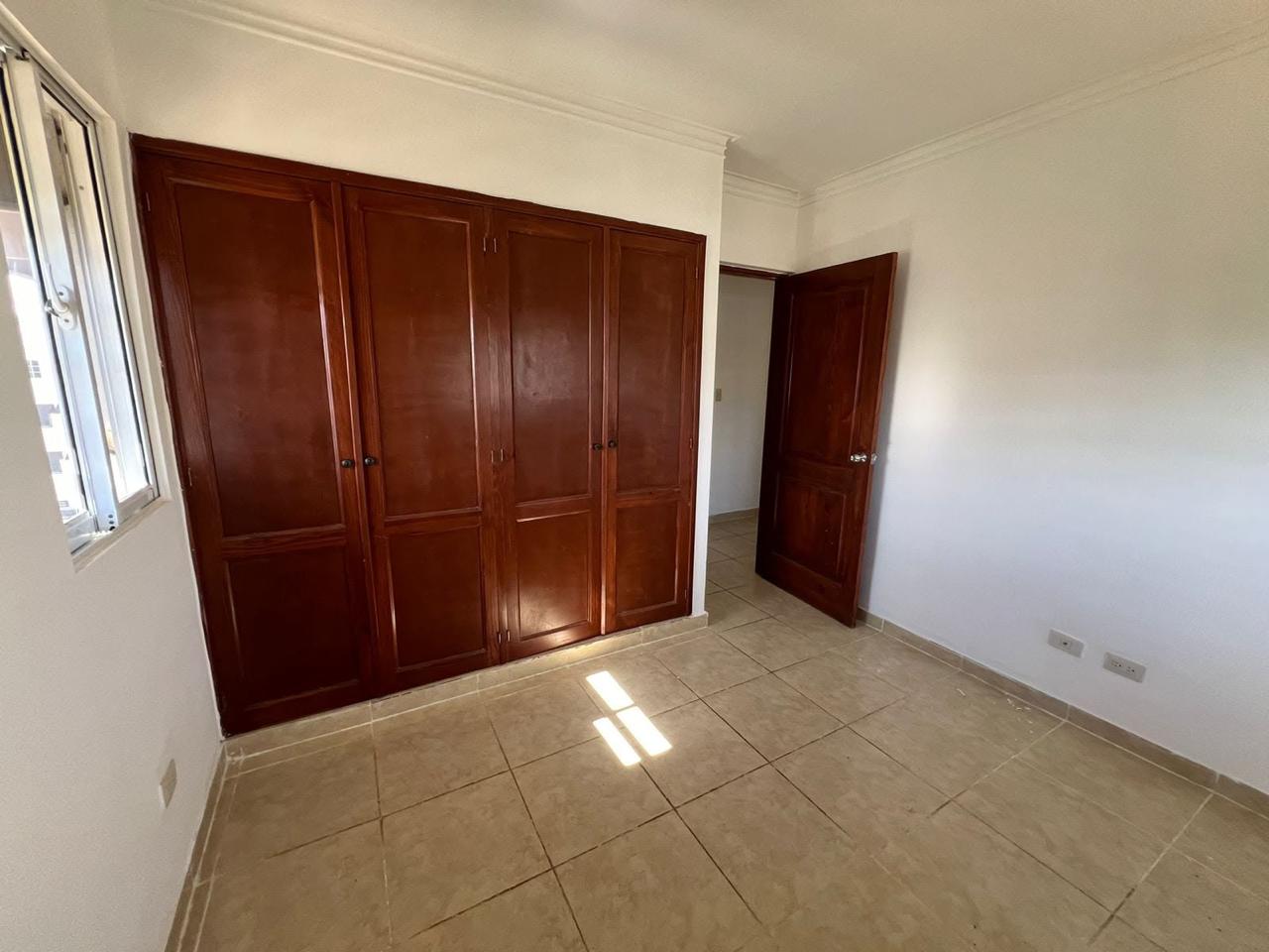 ▶️Rento Apartamento 4to Piso en la Ciudad Juan Bosch Residencial Sembr Foto 7319224-9.jpg