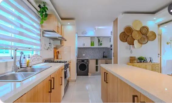 Apartamento amueblado remodelado disponible para venta en la Autopista Foto 7319261-5.jpg