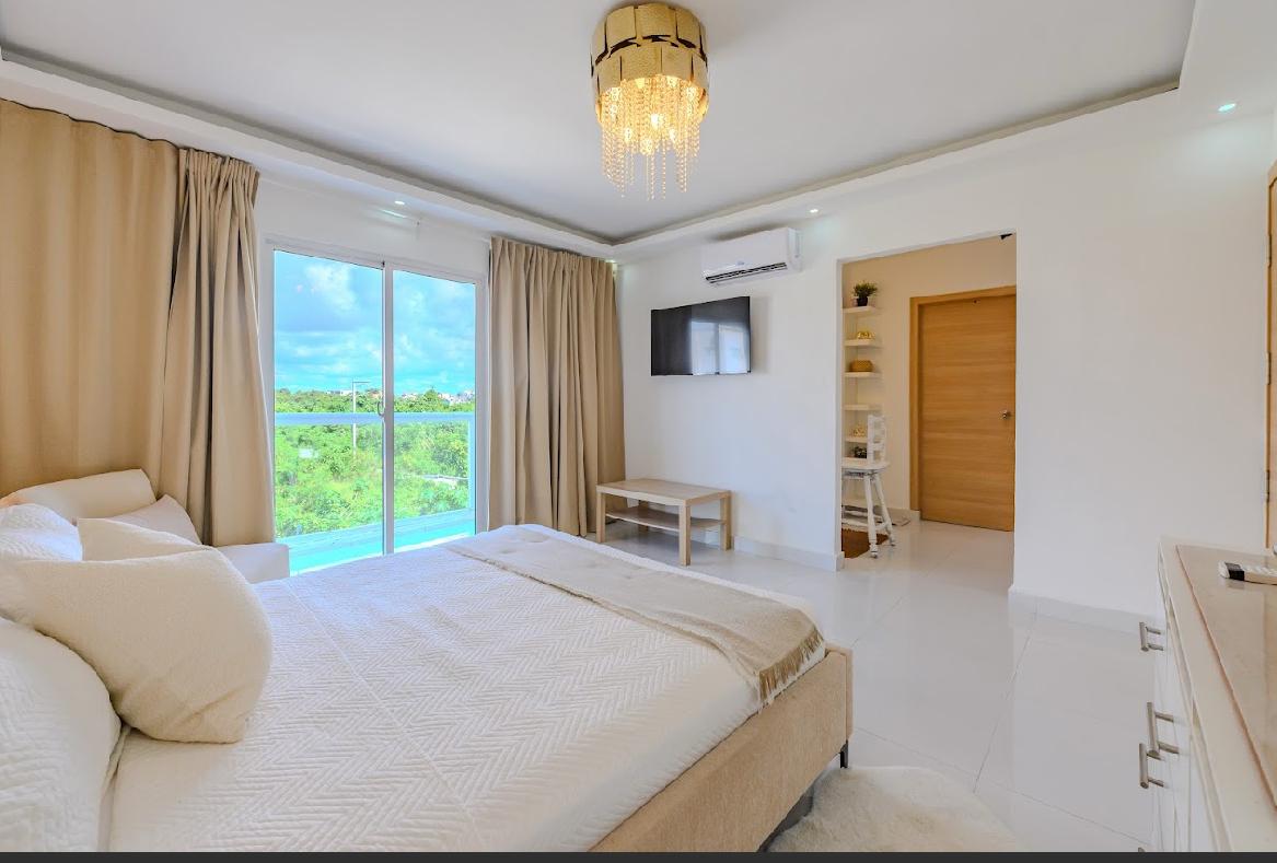 Apartamento amueblado remodelado disponible para venta en la Autopista Foto 7319261-6.jpg