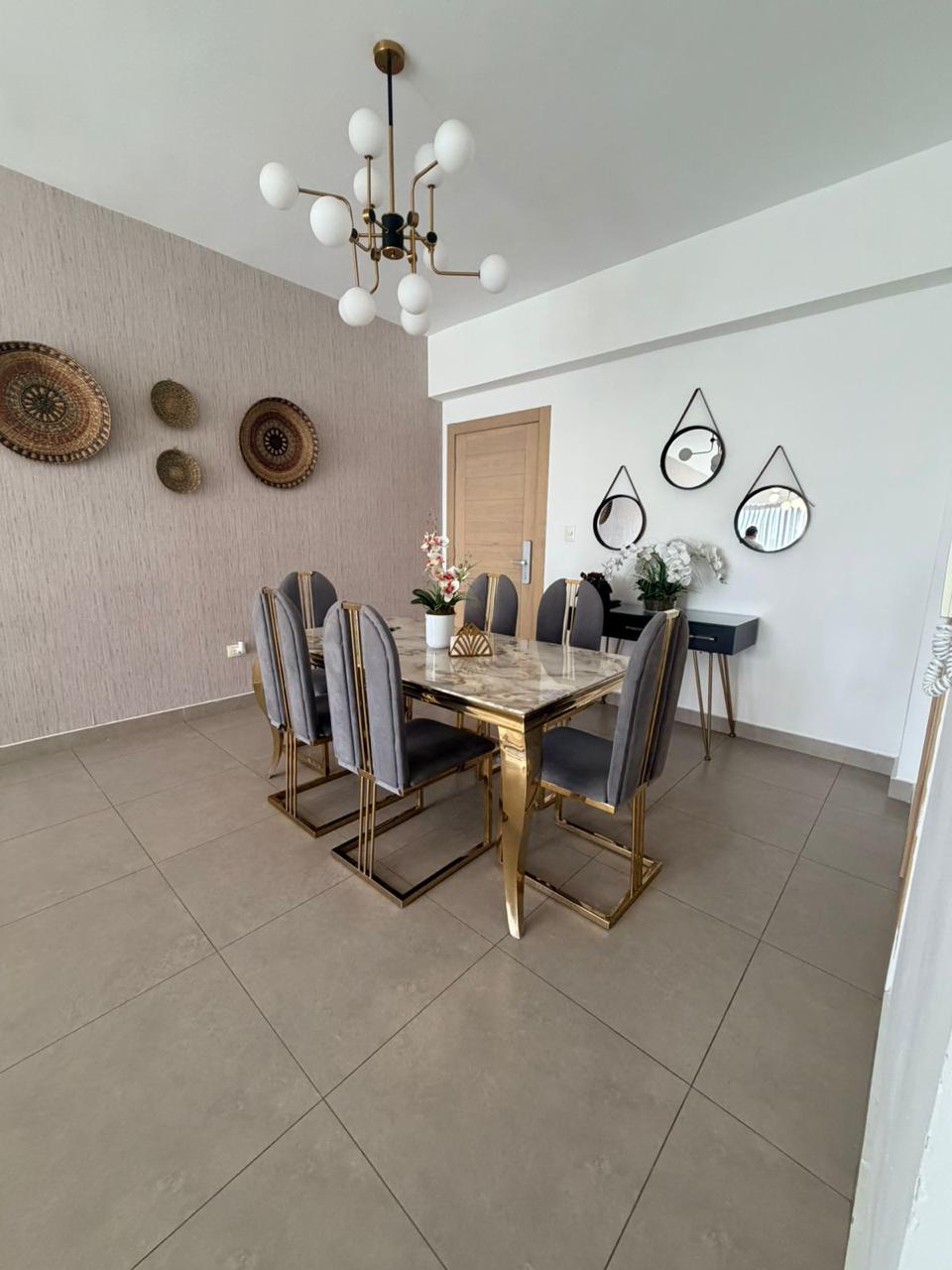 Apartamento en Alquiler amueblado ubicado en la Núñez de Cáceres – Tor Foto 7319272-10.jpg