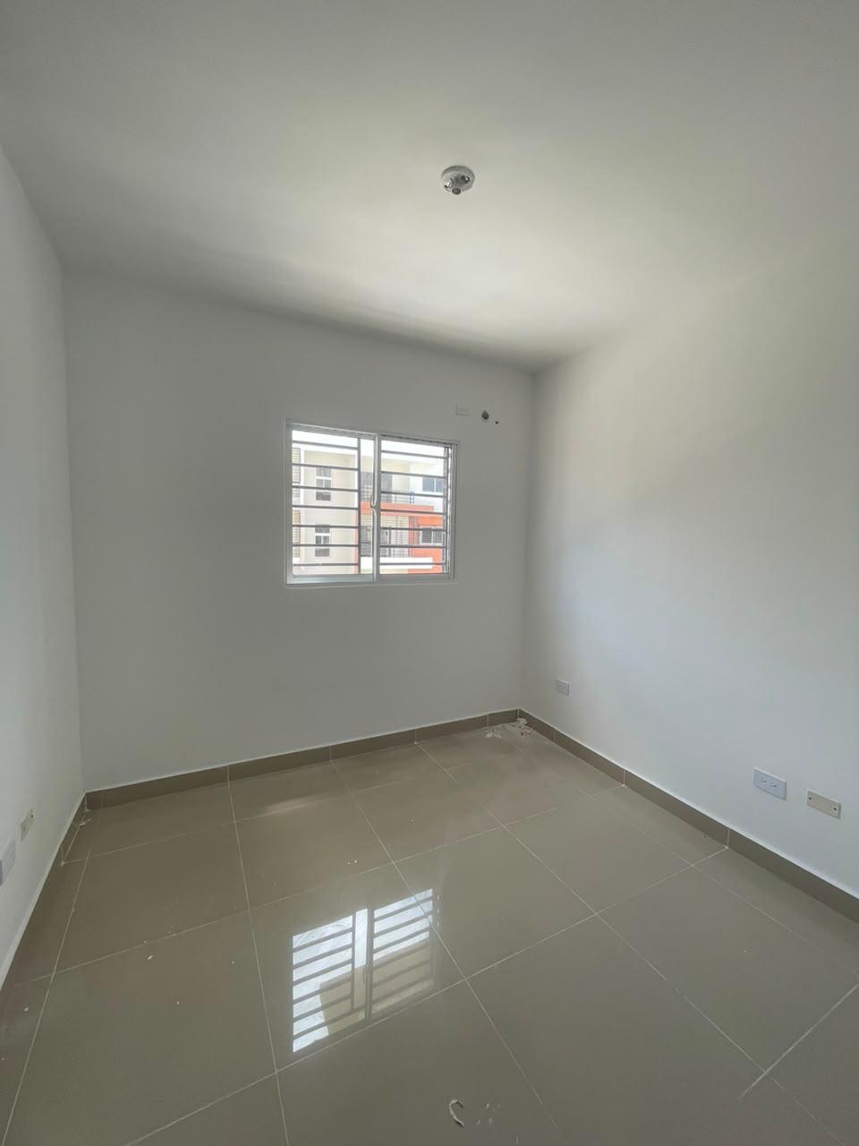 Apartamento de 3 Habitaciones en Renta en la Av. Jacobo  Foto 7319283-5.jpg