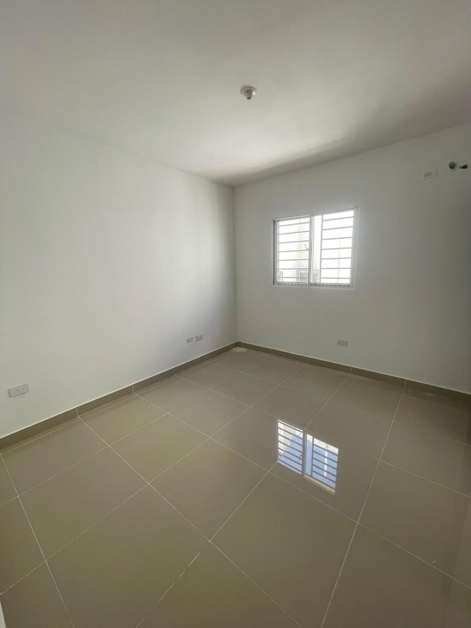 Apartamento de 3 Habitaciones en Renta en la Av. Jacobo  Foto 7319283-7.jpg