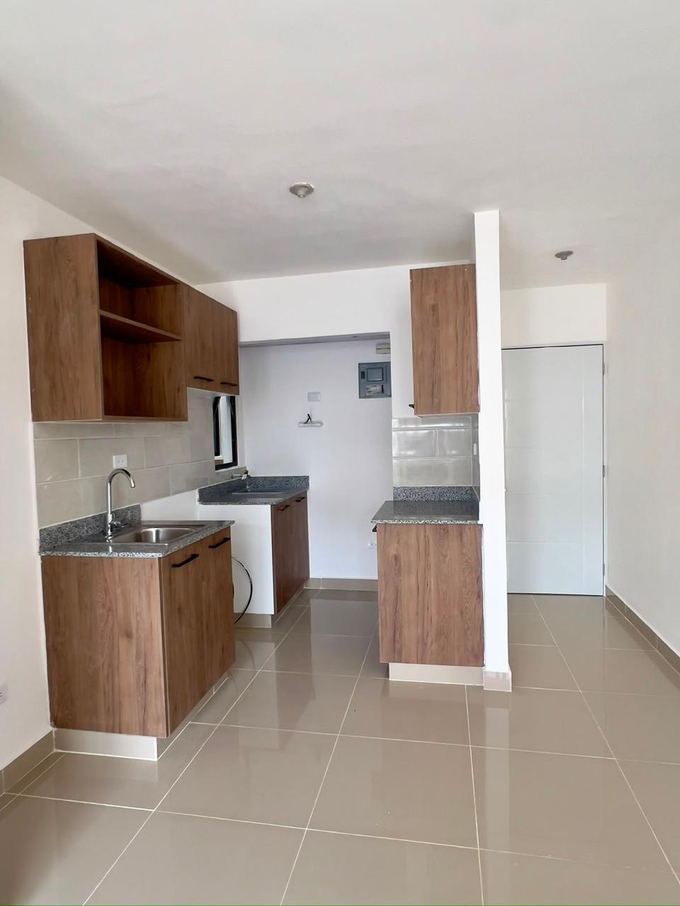 Apartamento de 3 Habitaciones en Renta en la Av. Jacobo  Foto 7319283-9.jpg