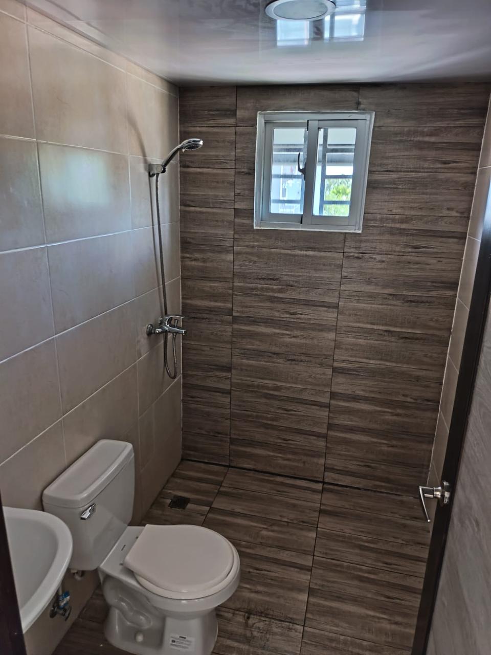 ???? VENDO O ALQUILO  RESIDENCIAL PASEO LAS PALMAS II – AV. ECOLÓGICA Foto 7319284-3.jpg