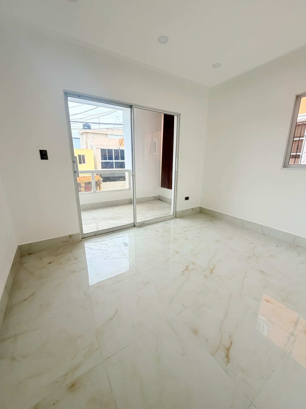  CASA EN VENTA – BRISA ORIENTAL Autopista de San Isidro Santo Domingo  Foto 7319292-15.jpg