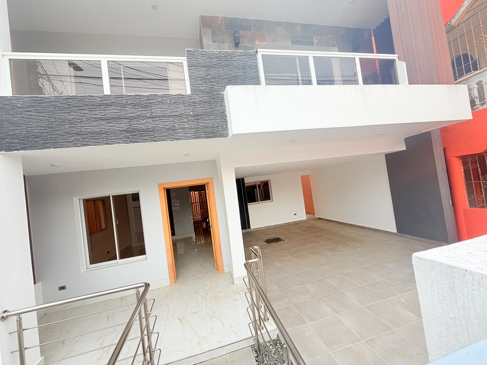  CASA EN VENTA – BRISA ORIENTAL Autopista de San Isidro Santo Domingo  Foto 7319292-4.jpg