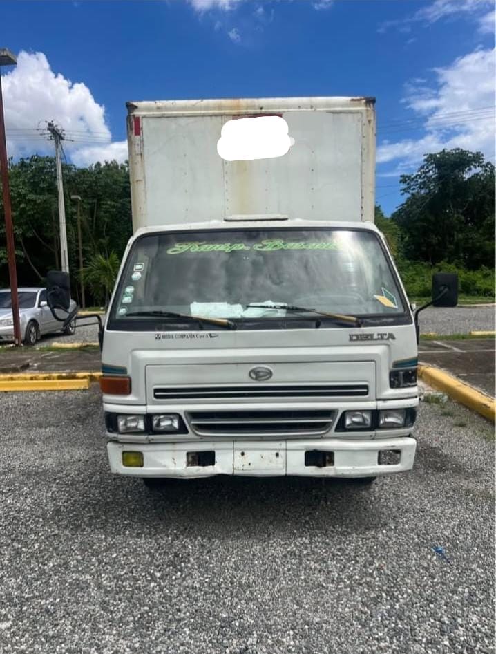 Daihatsu Delta 2001 Foto 7319298-2.jpg