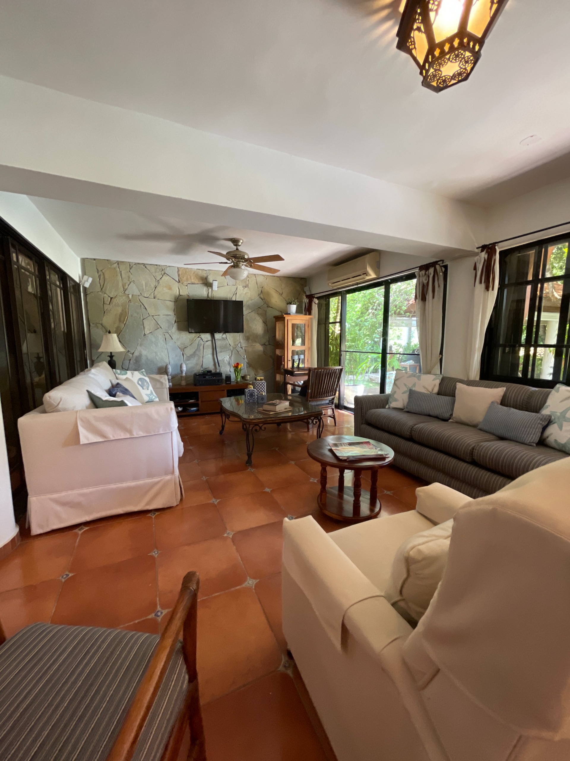 Villa de 4 Habitaciones en Venta en Juan Dolió.  Foto 7319349-5.jpg