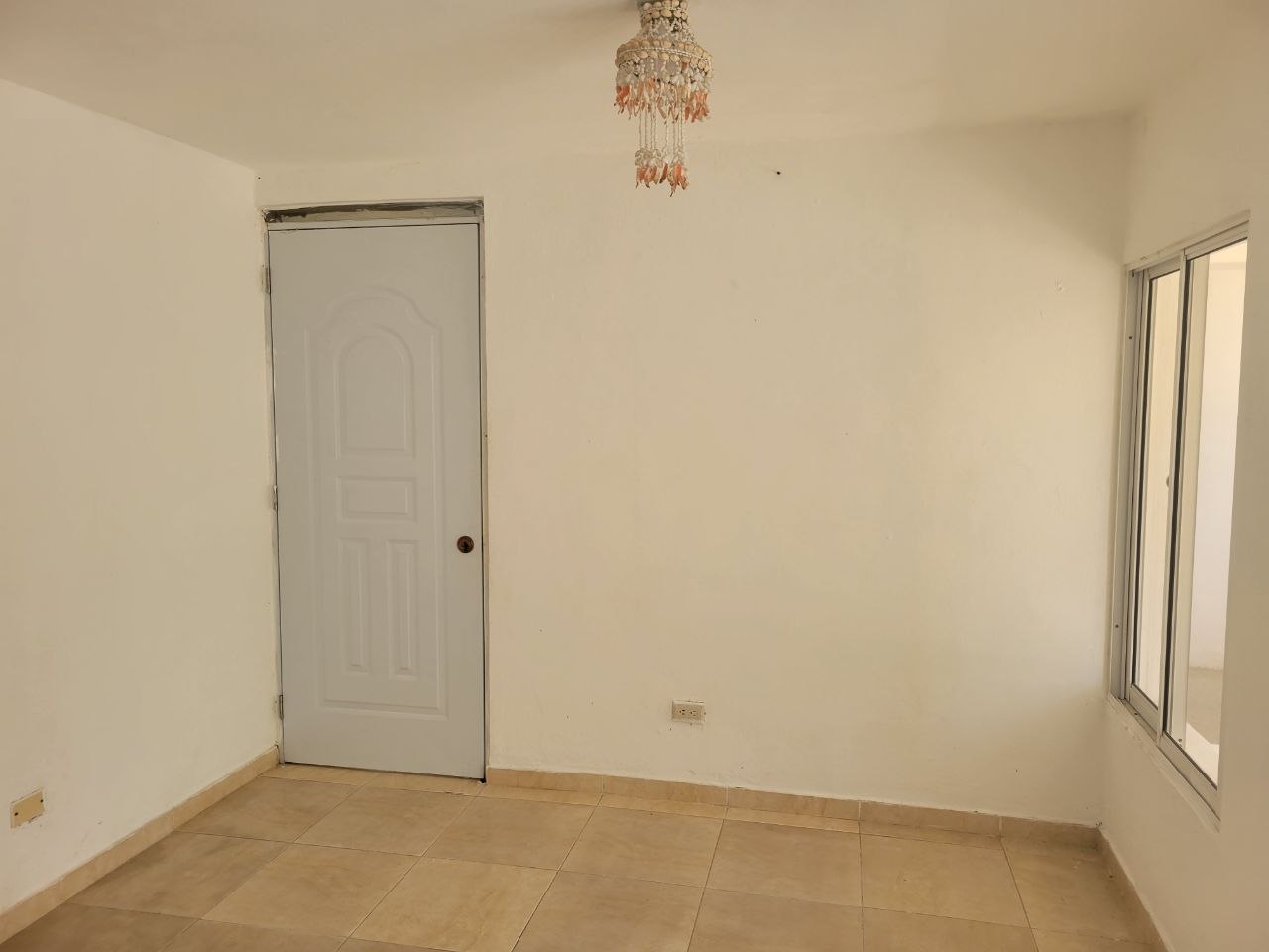 Casa En Alquiler Ubicada En Boca Chica Calle Hilda Gutiérrez Entrada E Foto 7319378-11.jpg