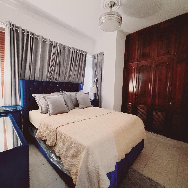 Apartamento amueblado en alquiler en Santo Domingo Foto 7319551-10.jpg