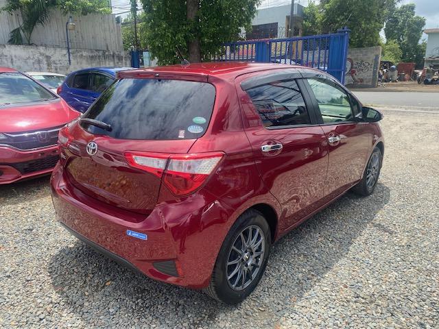 TOYOTA VITZ RECIEN IMPORTADO AÑO 2020 EXCELENTES CONDICIONES Foto 7319584-3.jpg