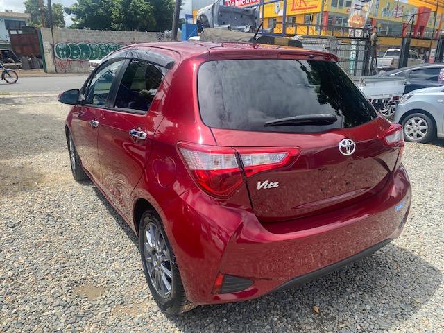 TOYOTA VITZ RECIEN IMPORTADO AÑO 2020 EXCELENTES CONDICIONES Foto 7319584-4.jpg
