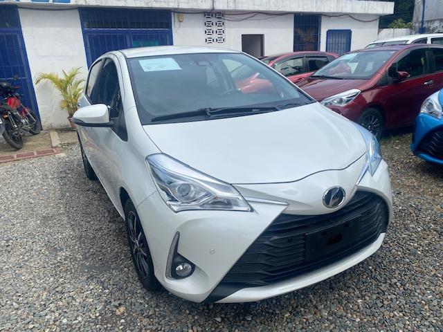 TOYOTA VITZ RECIEN IMPORTADO AÑO 2020 EXCELENTES CONDICIONES Foto 7319595-2.jpg