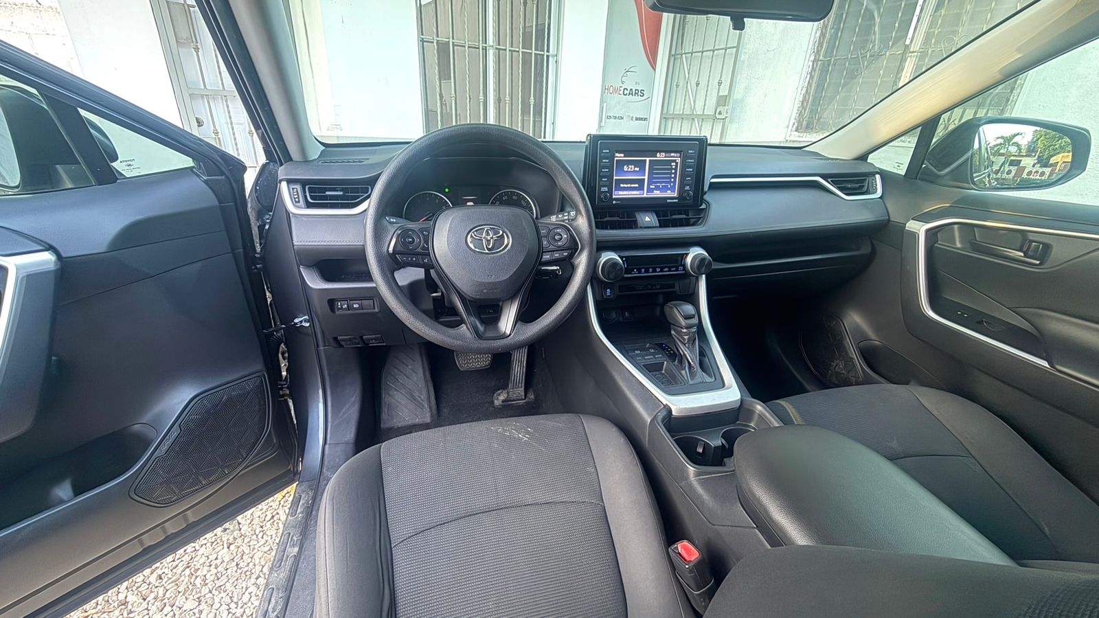 Toyota RAV4 LE 2020 Foto 7319607-12.jpg
