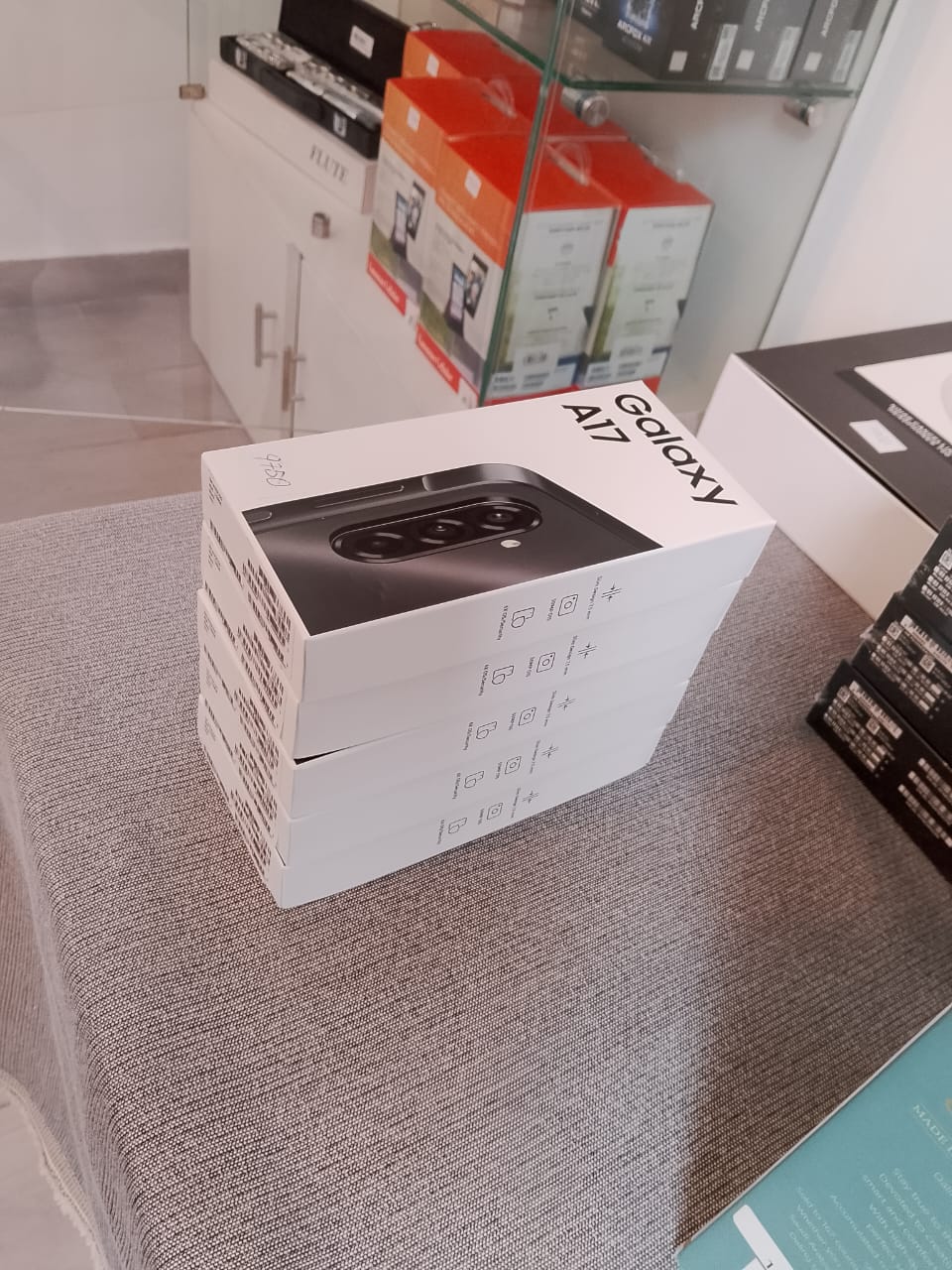 Samsung Galaxy A17 128GB 50Mp Foto 7319674-5.jpg