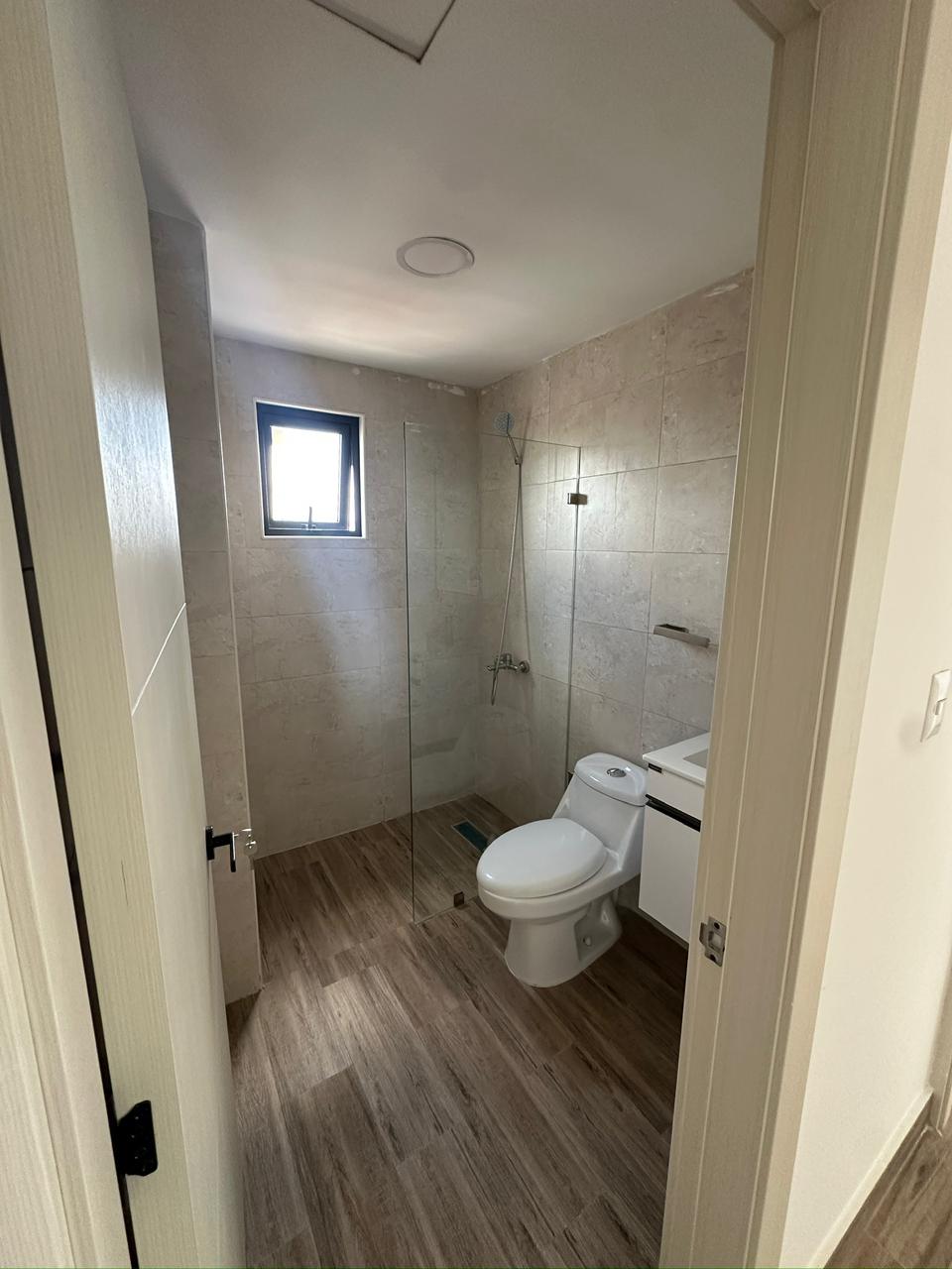 APARTAMENTO FRENTE AL MAR  CIVIL TOWER OCEANCE Foto 7319703-15.jpg