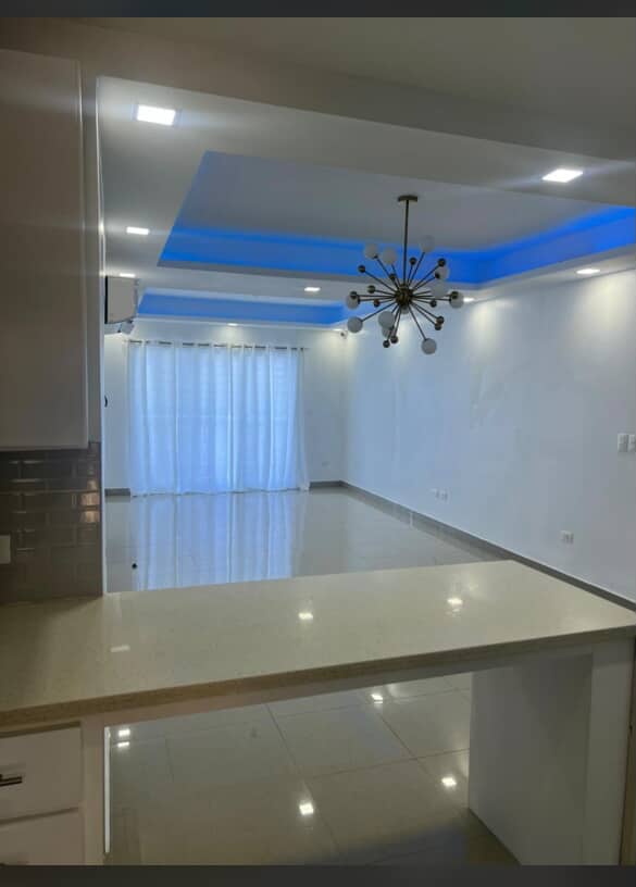 Apartamento en alquiler en exclusiva urbanización.  Foto 7319746-2.jpg