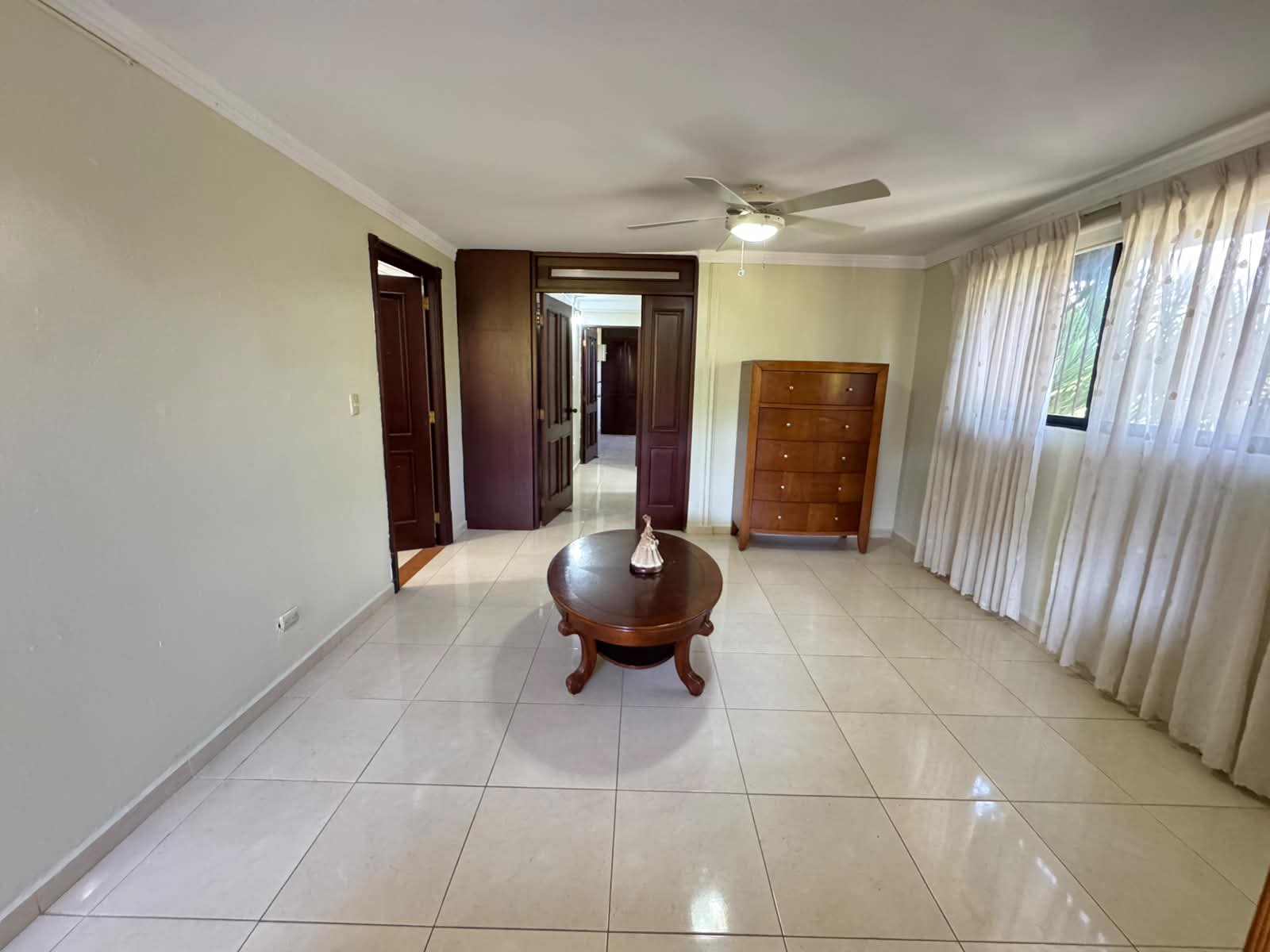 Casa en Venta LOS ROS USD 675000.00  CARACTERSTICAS DE LA CASA  - 845  Foto 7319751-11.jpg