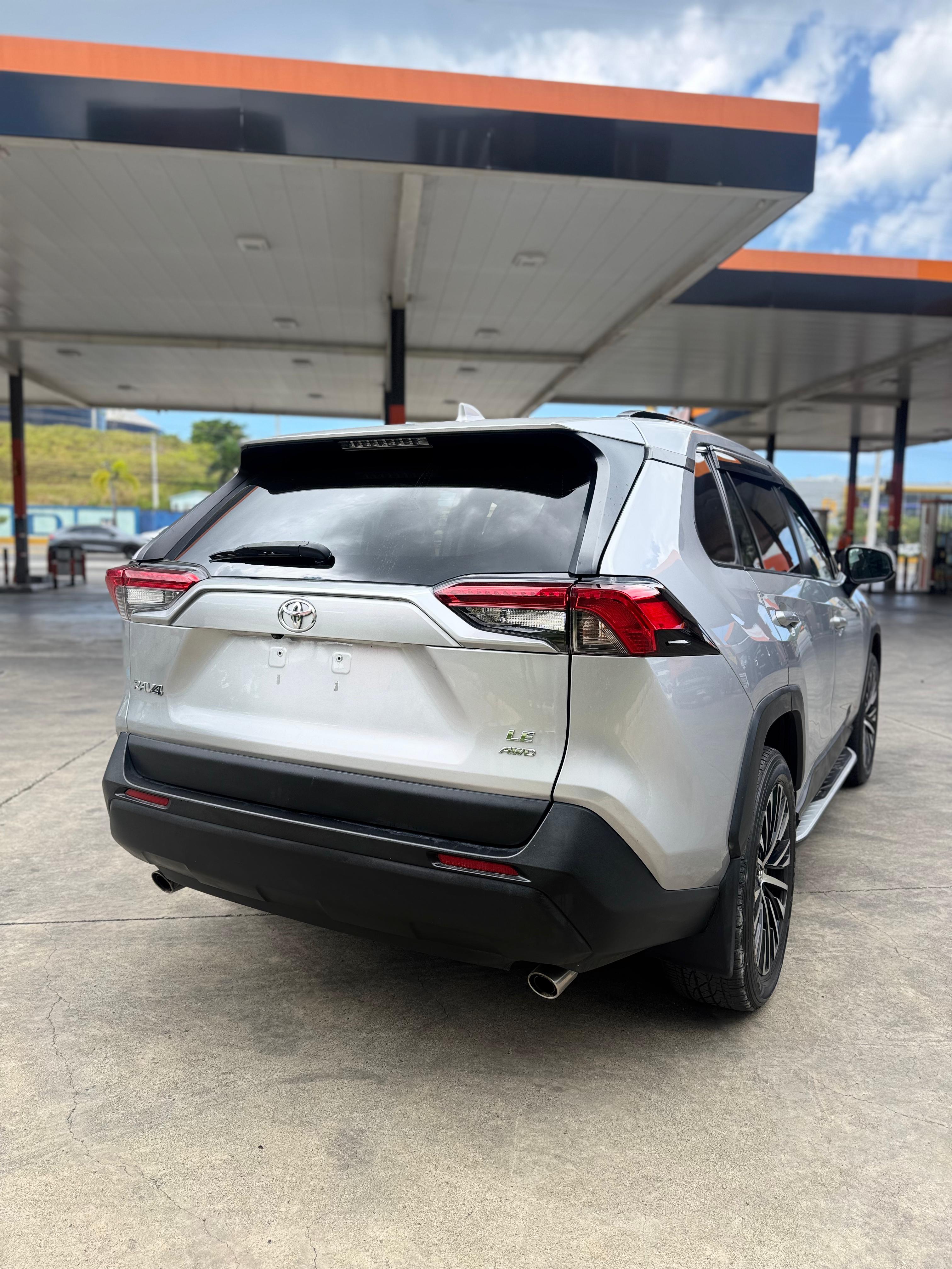 TOYOTA RAV4 LE PLUS 2021 RECIEN IMPORTADO Foto 7319754-6.jpg