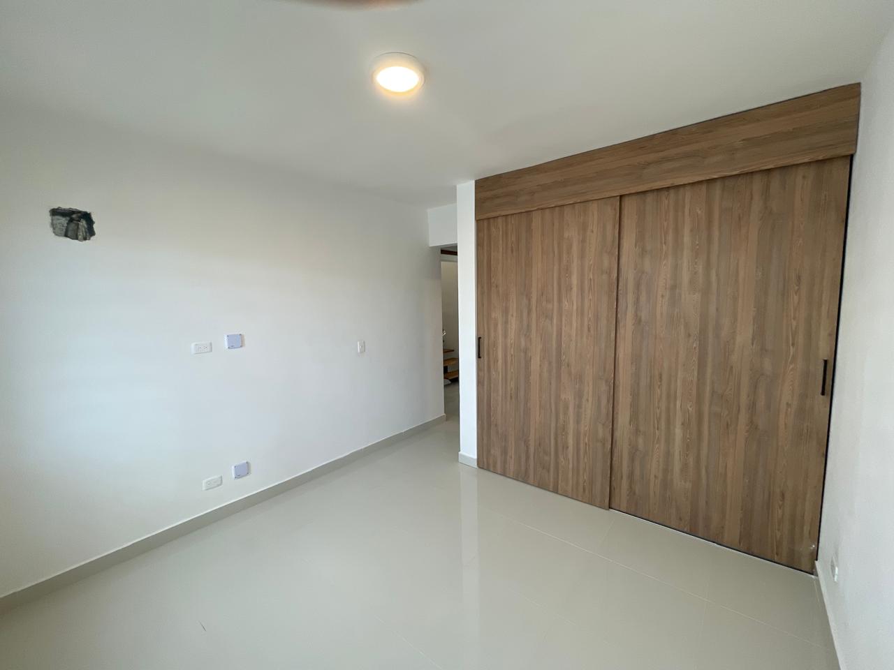 CASAS MODERNAS Y ESPACIOSAS EN BRISA ORIENTAL Foto 7319986-7.jpg