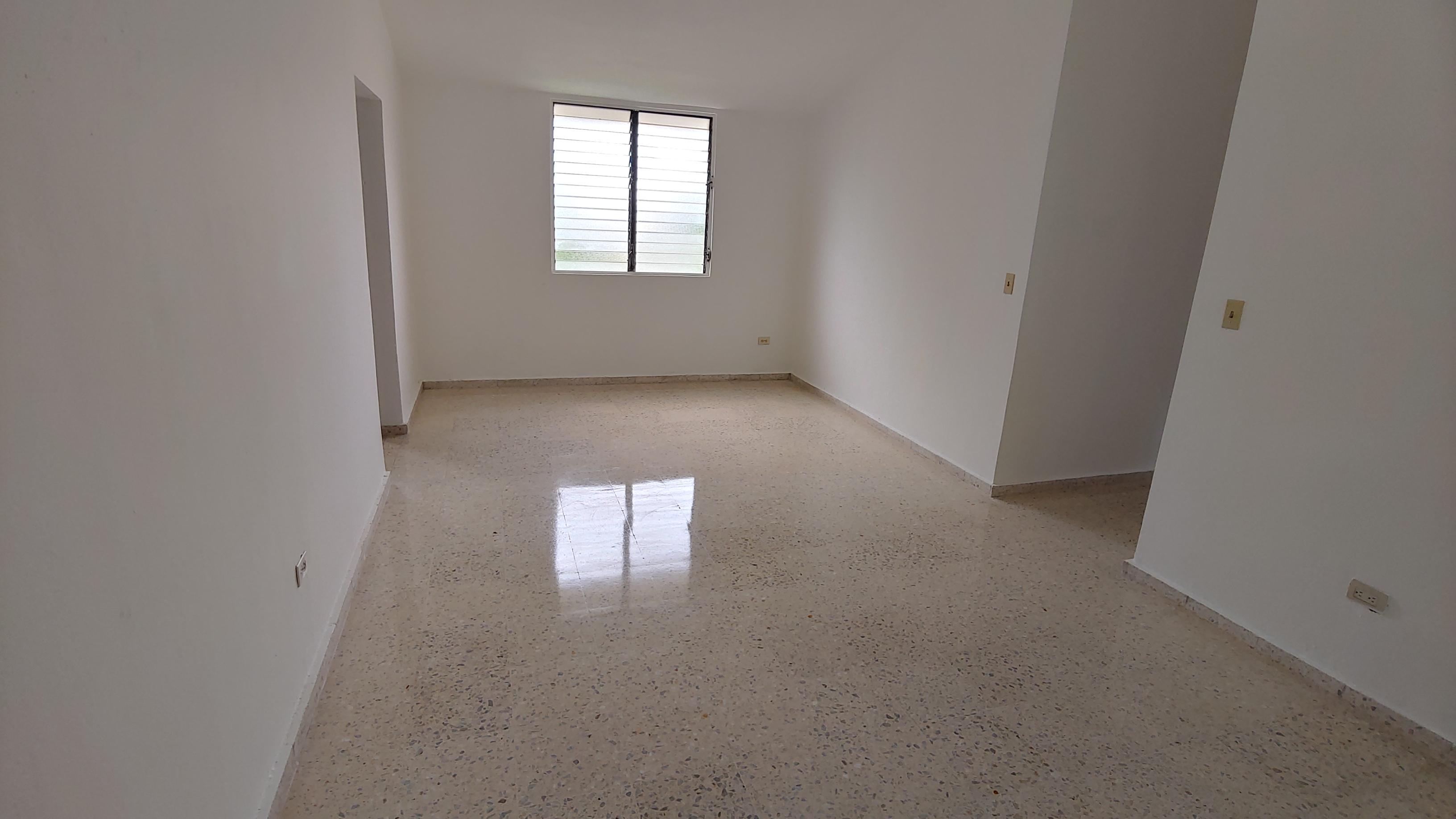 Mirador Sur Av. Cayetano Germosen apt 3h 2b 2parqueos Foto 7320062-2.jpg