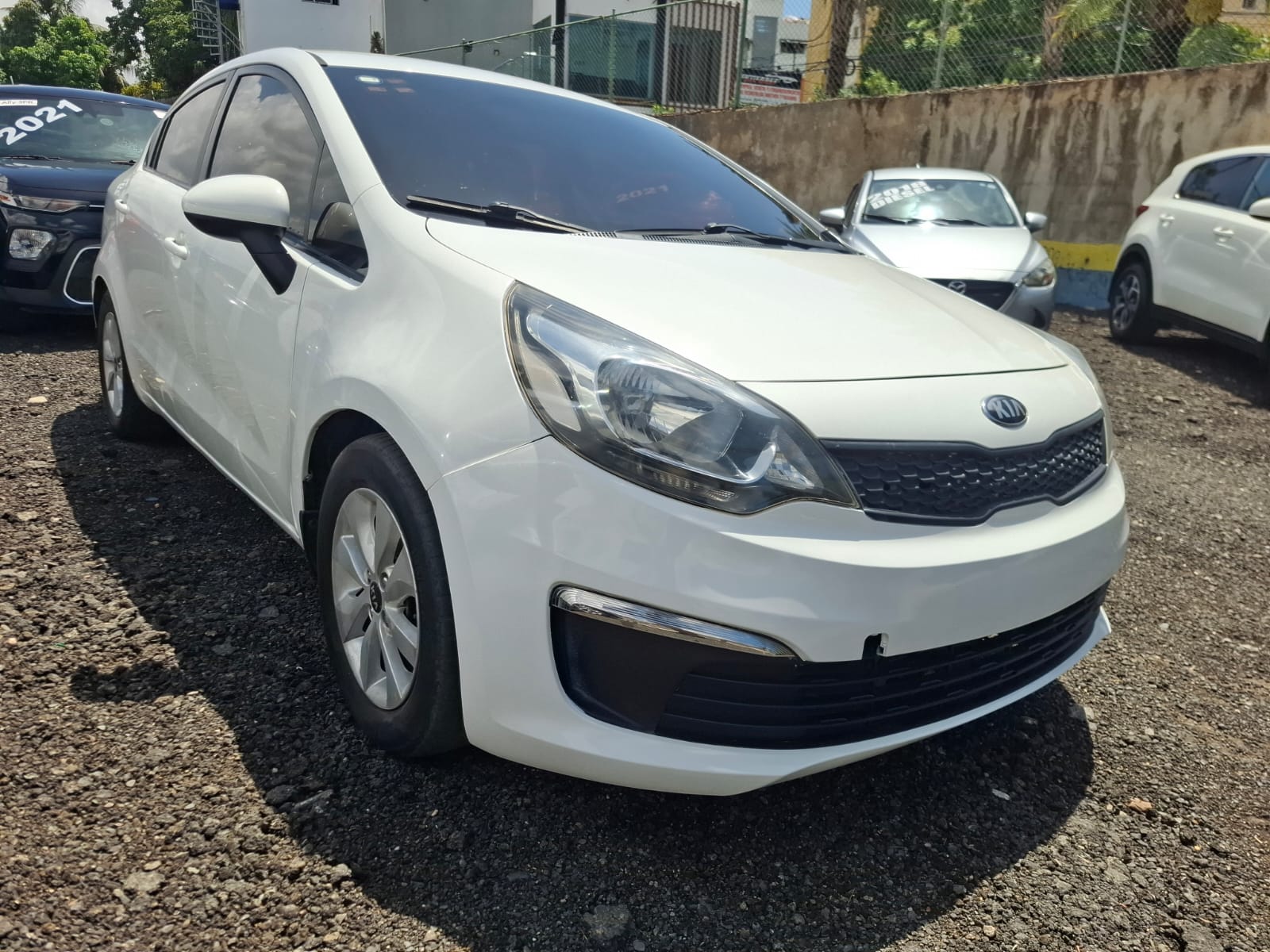 KIA RIO LX 2016  CON FINANCIAMIENTO DISPONIBLE Foto 7320094-1.jpg
