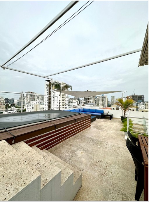 LUXURY 3-LEVEL PENTHOUSE FOR SALE AND RENT  ENSANCHE PARASO Foto 7320100-3.jpg