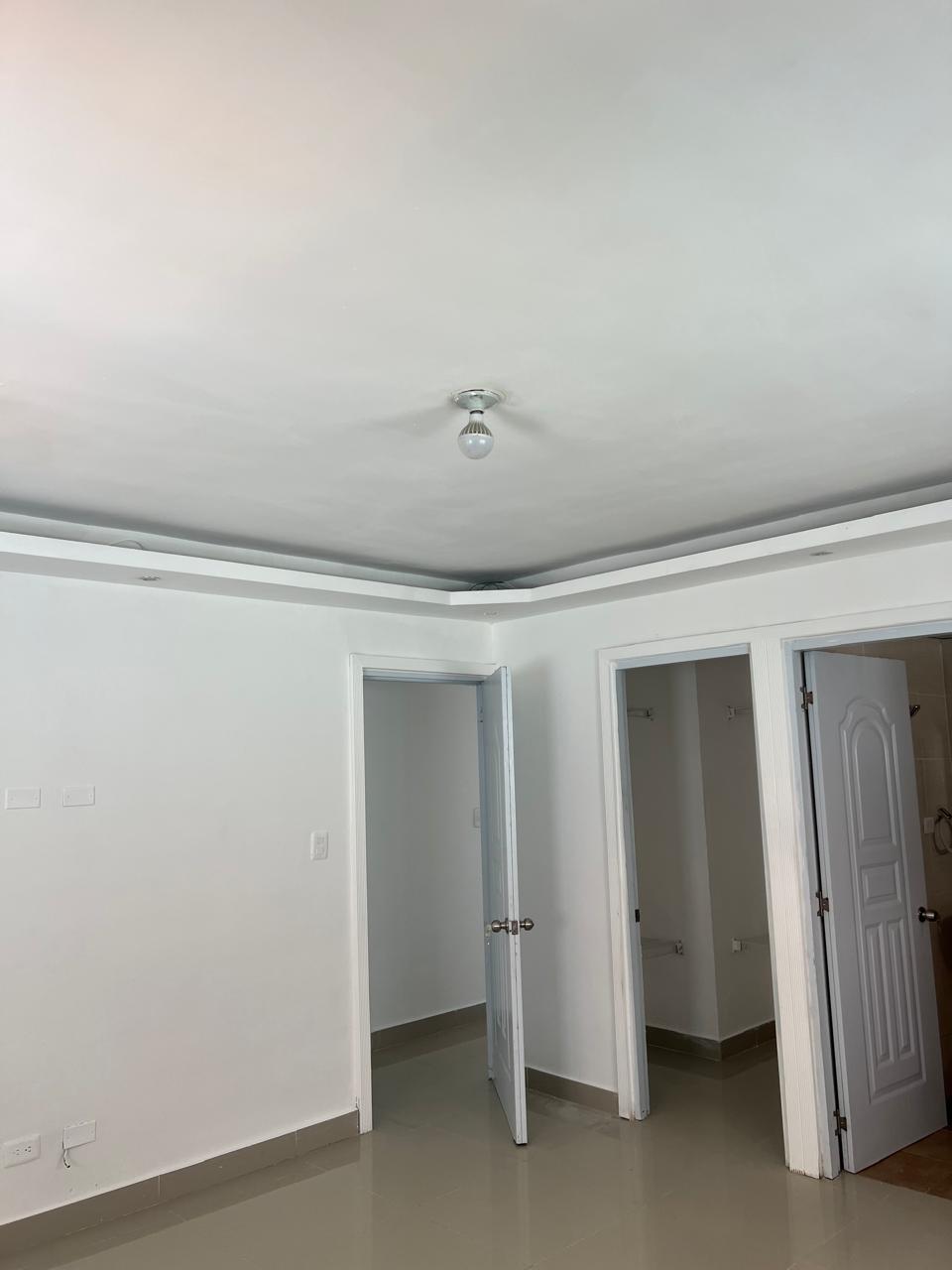 ALQUILO APARTAMENTO POR SAN ISIDRO Foto 7320147-4.jpg