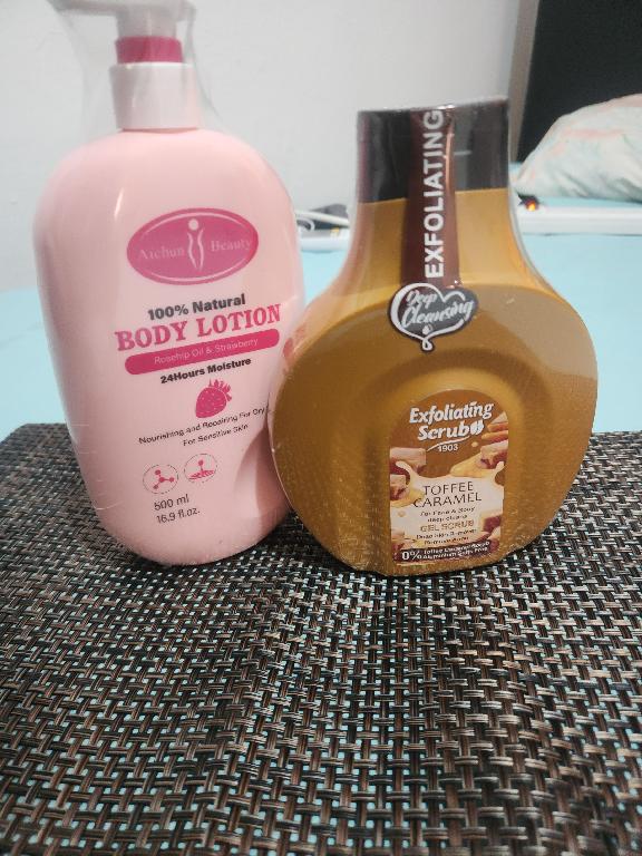 Set de Crema y Scrub Foto 7320180-1.jpg