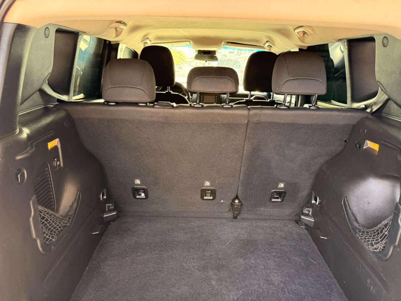 Jeep Renegade Latitude 2017 Foto 7320411-10.jpg