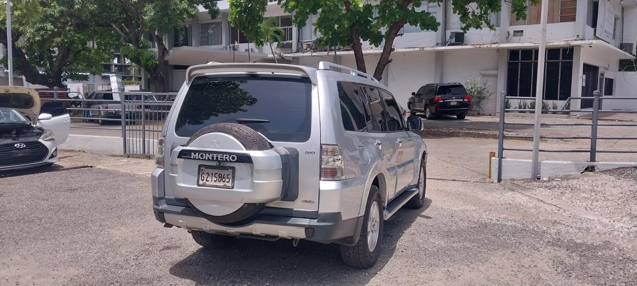 Mitsubishi Montero 2008 Foto 7320509-5.jpg