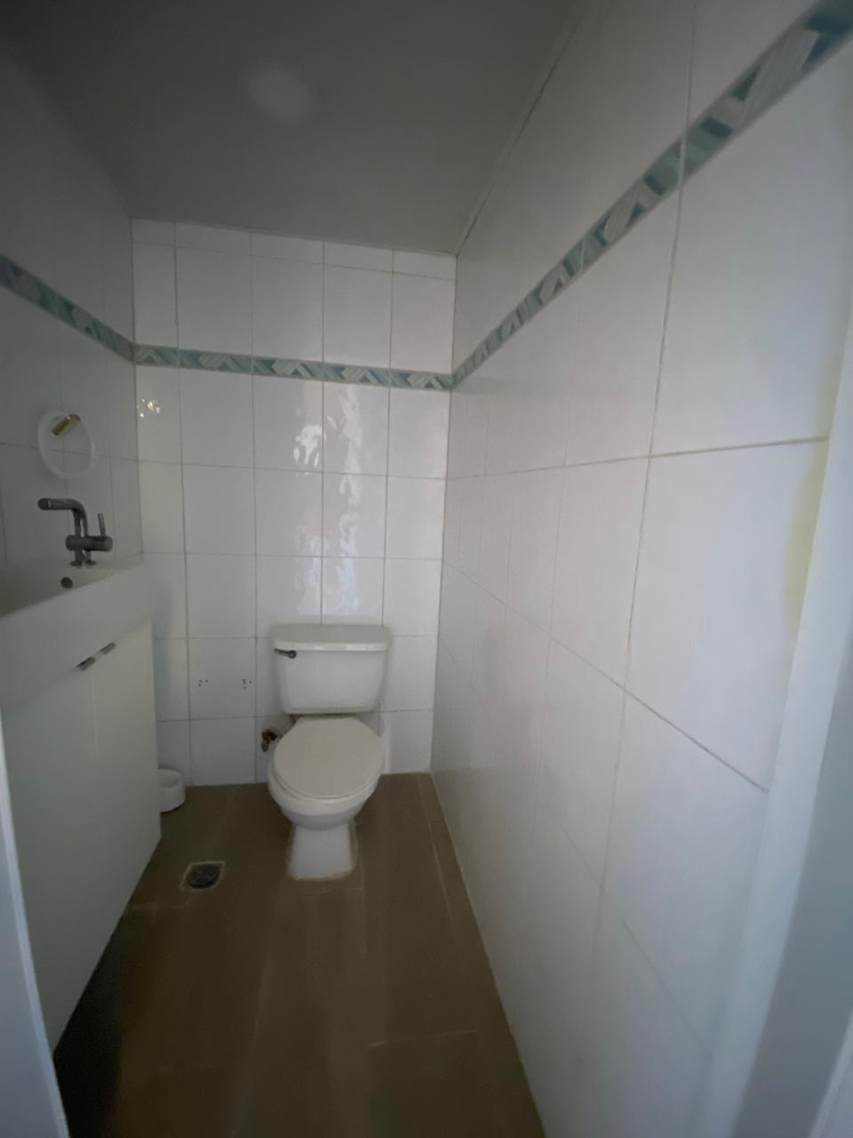 ALQUILO APARTAMENTO EN SERRALLES UN 4 NIVEL Foto 7320623-1.jpg