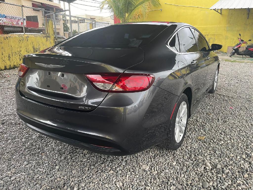 chrysler 200  2017 Foto 7320676-3.jpg