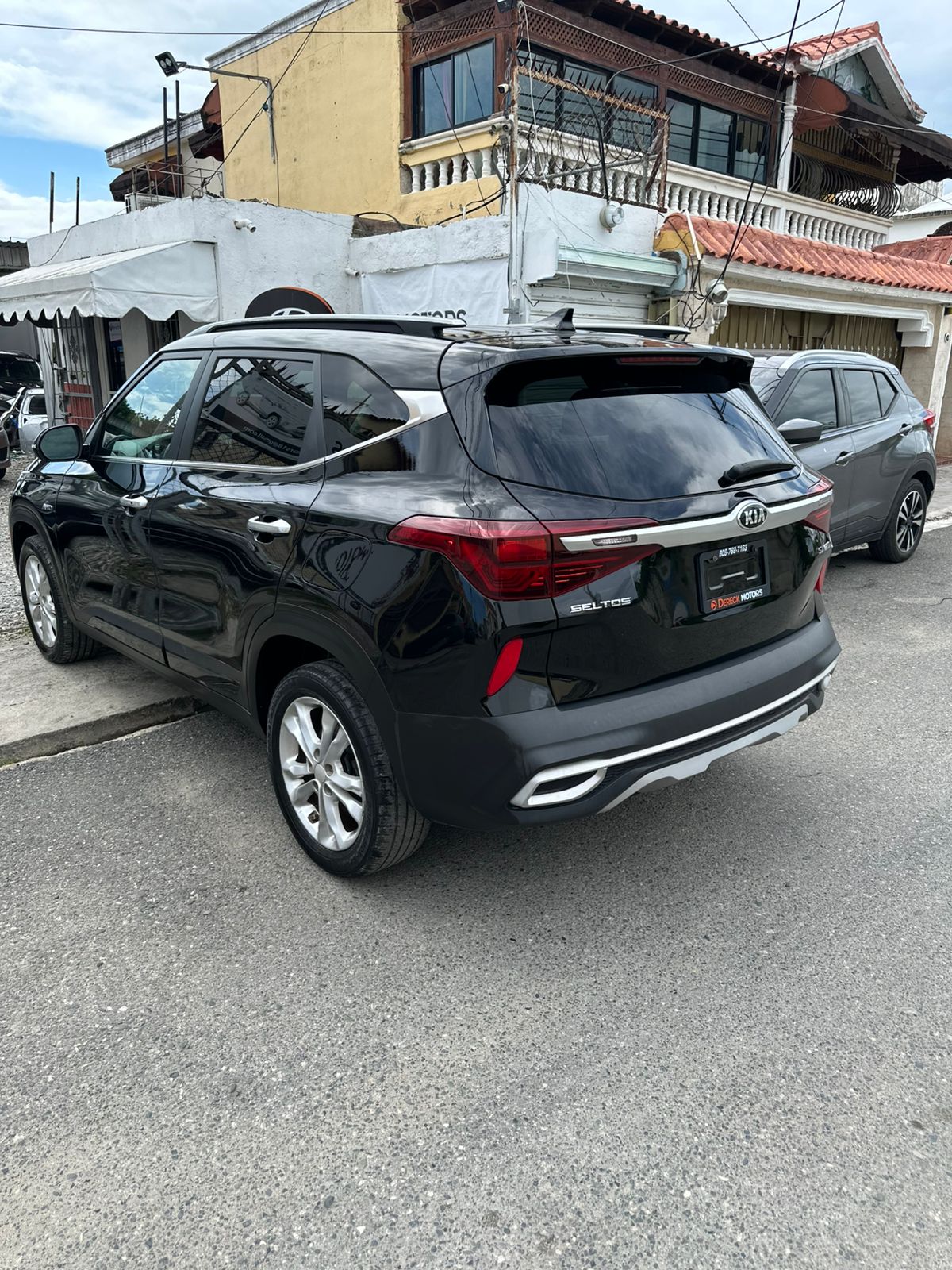 Kia Seltos SX 2021 Foto 7320716-4.jpg