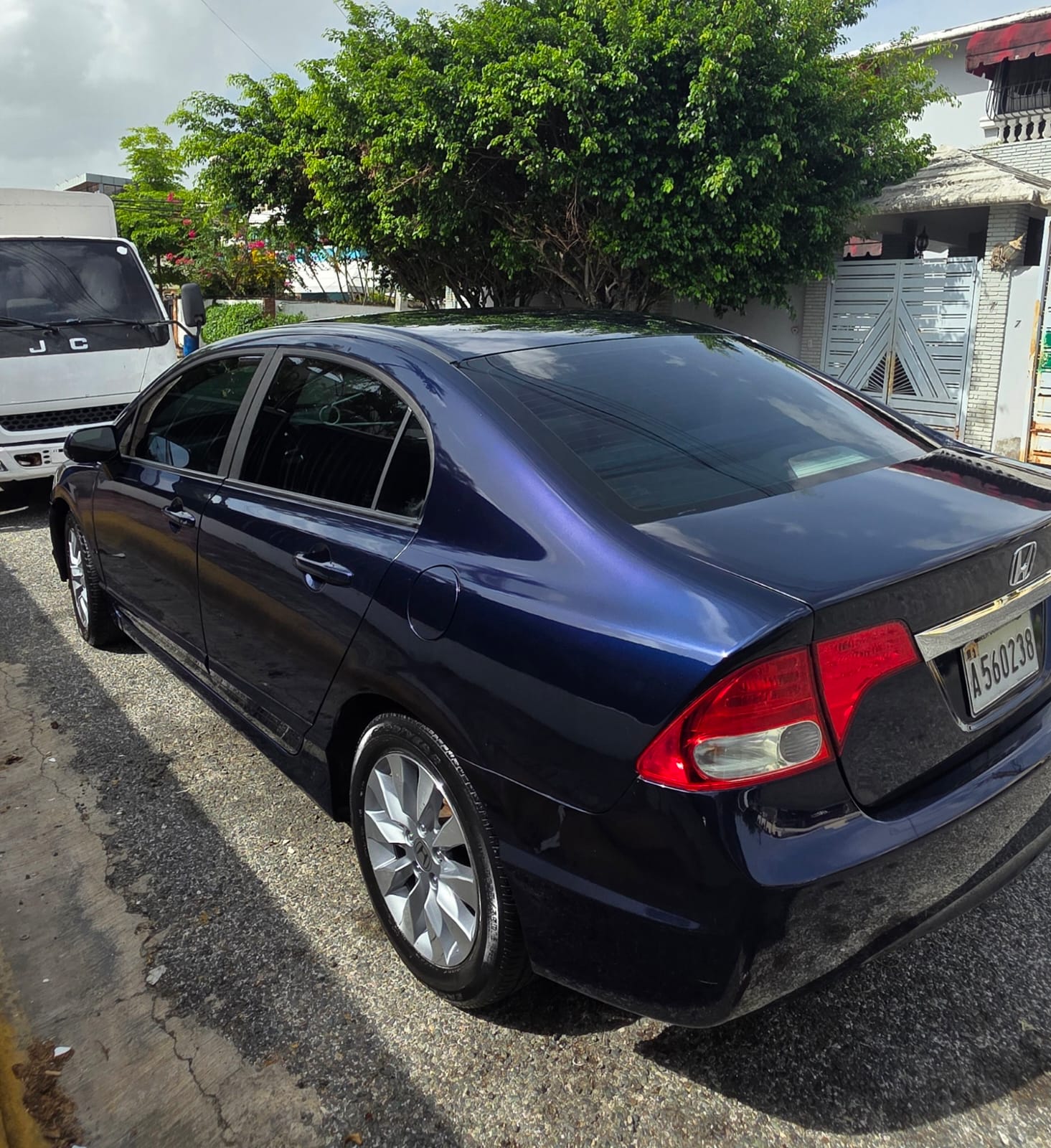 Vendo Honda Civic Sedan. Excelentes condiciones Foto 7320745-8.jpg