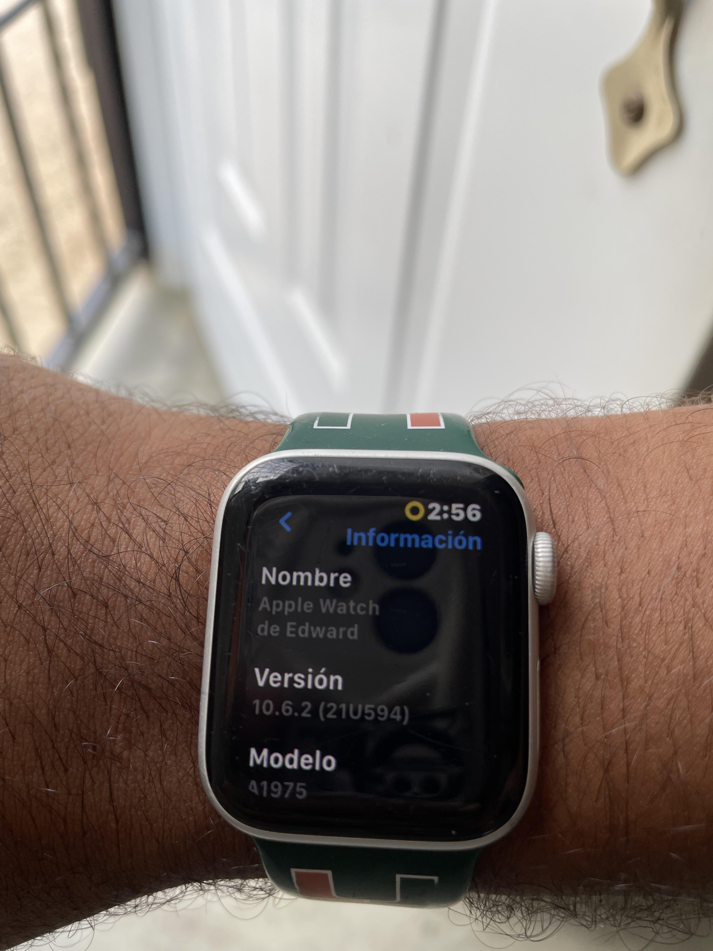 Apple Watch Serie 4 40mm Foto 7320804-2.jpg