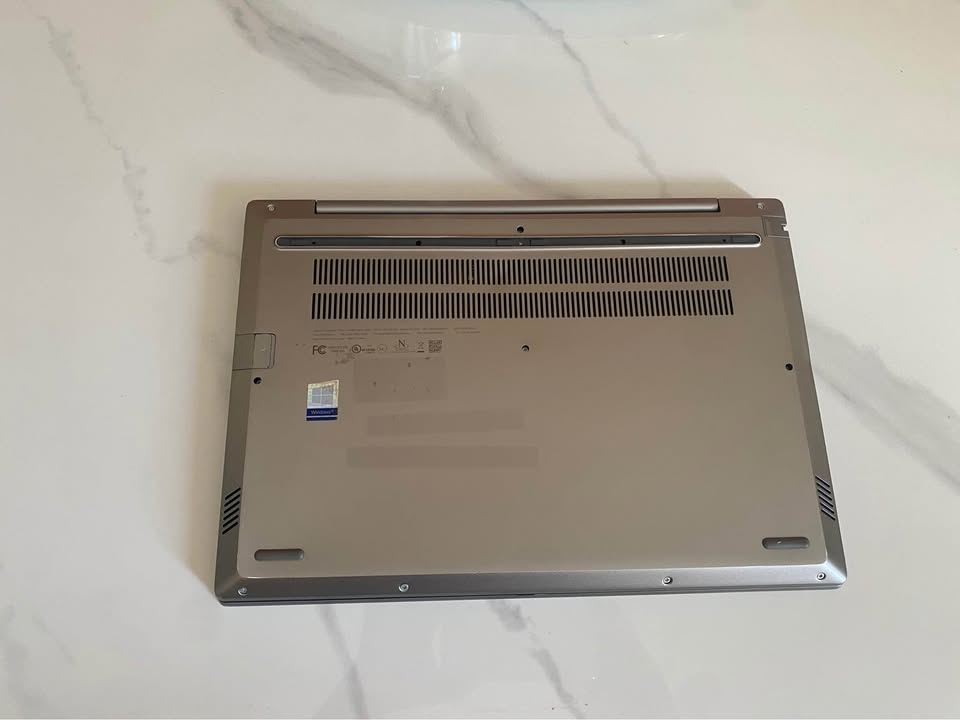 Lenovo ThinkBook 14  i7 10. Gen  16GB RAM  512GB SSD  Teclado Retroilu Foto 7320808-6.jpg