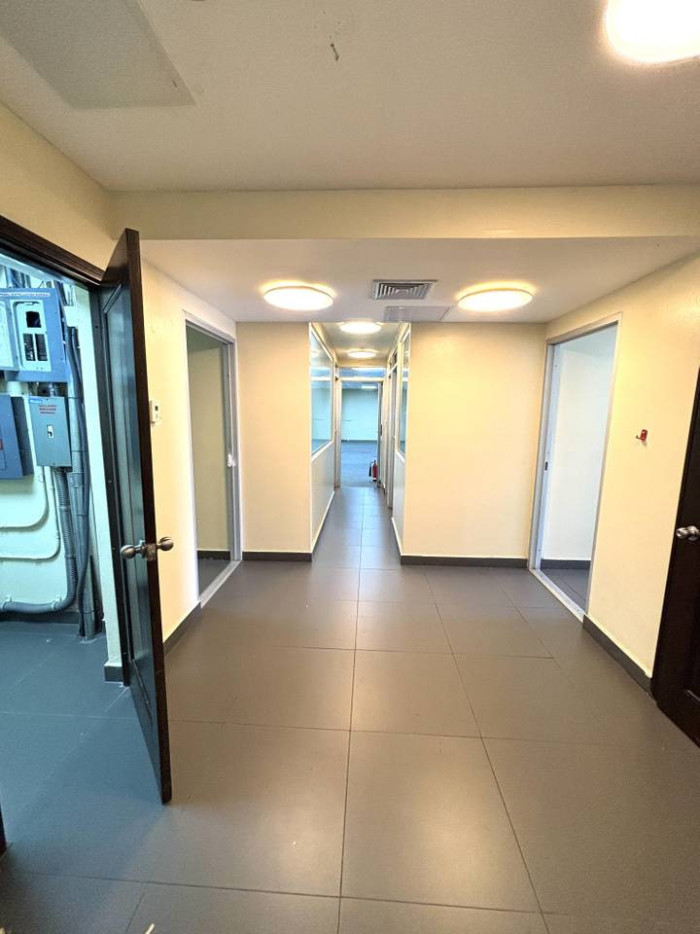 COMMERCIAL OFFICE FOR RENT  ENSANCHE NACO Foto 7320816-7.jpg