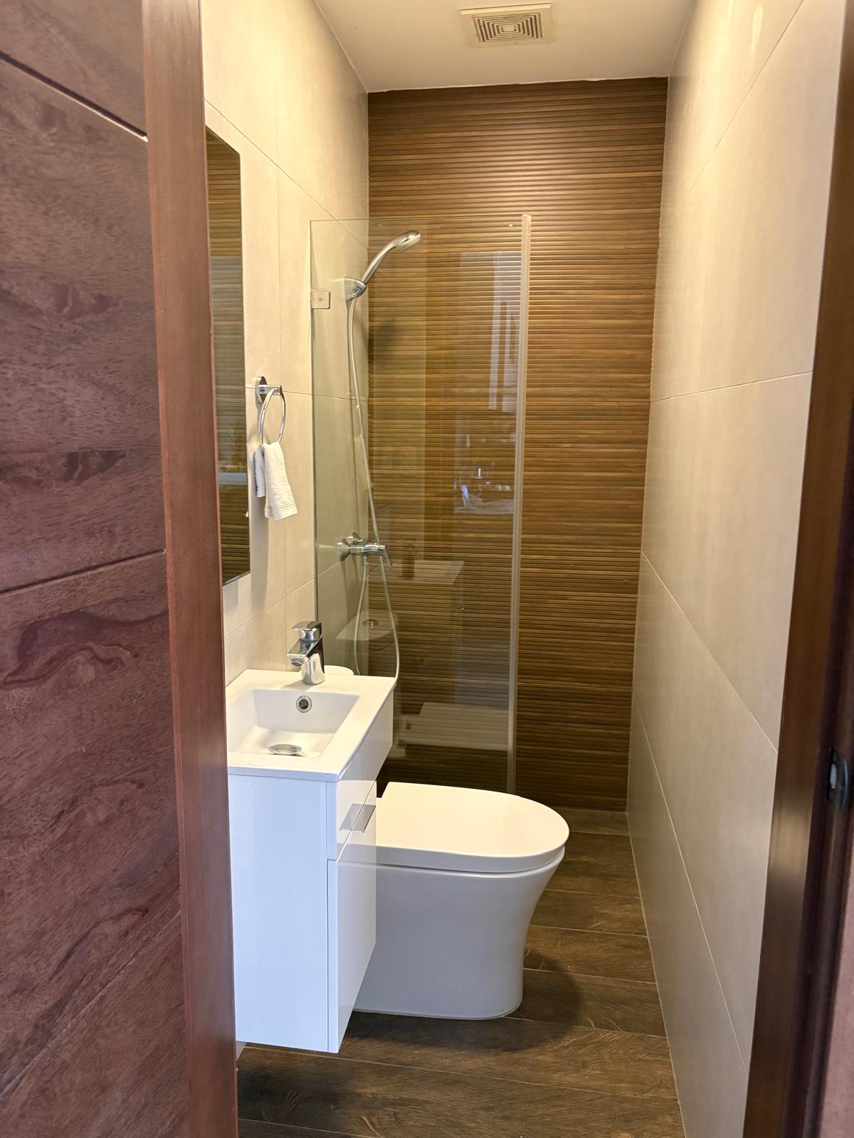 Apartamento en Alquiler en la Esperilla Amueblado 2do pis con terraza Foto 7320821-5.jpg