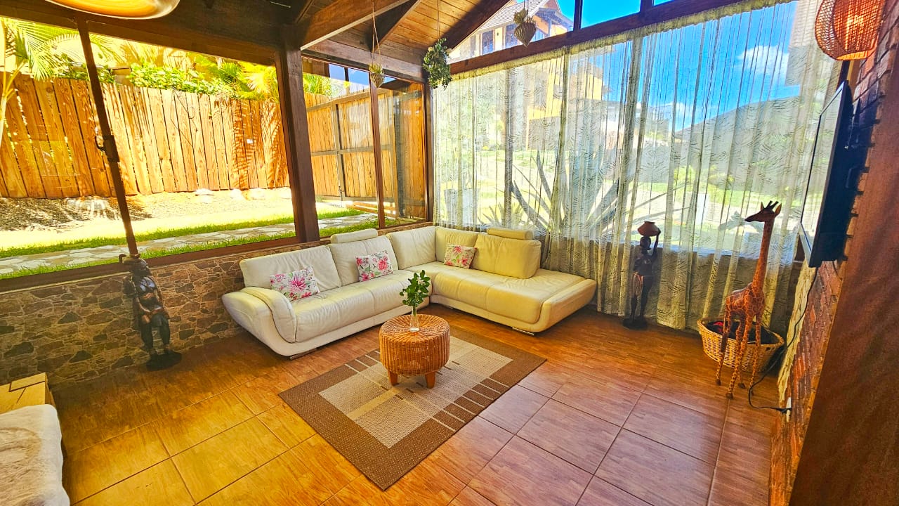 Villa en Jarabacoa en Venta Amueblada con Vista a las montañas Foto 7320825-11.jpg
