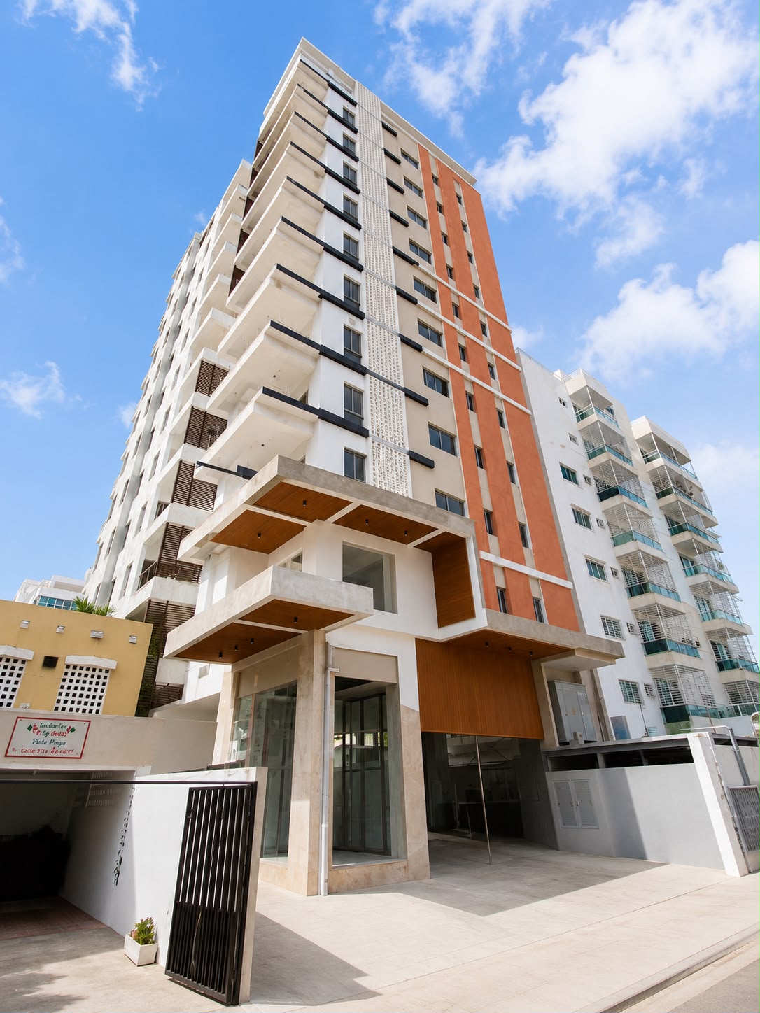 Apartamentos en alquiler de 2 habitaciones en Evaristo Morales Foto 7320870-3.jpg