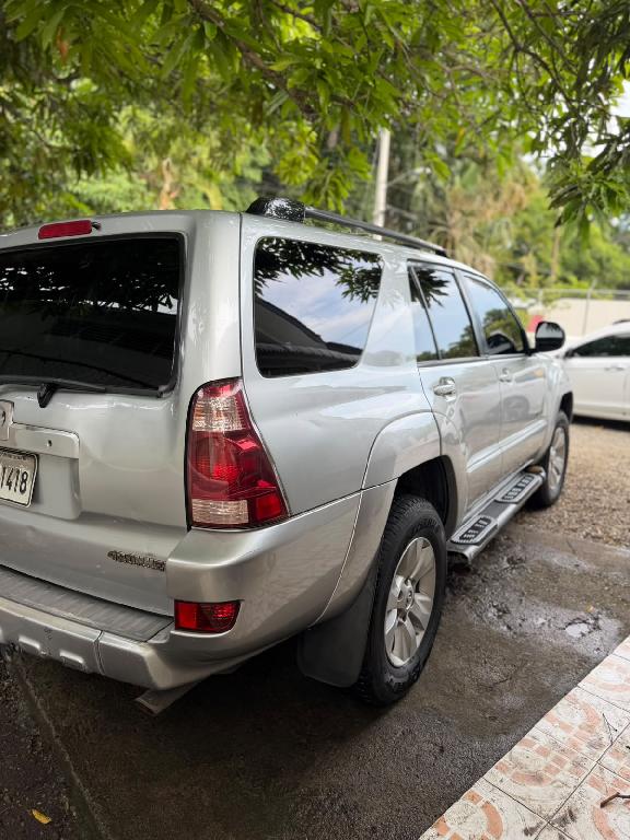 Se vende toyota 4runner Foto 7320872-3.jpg