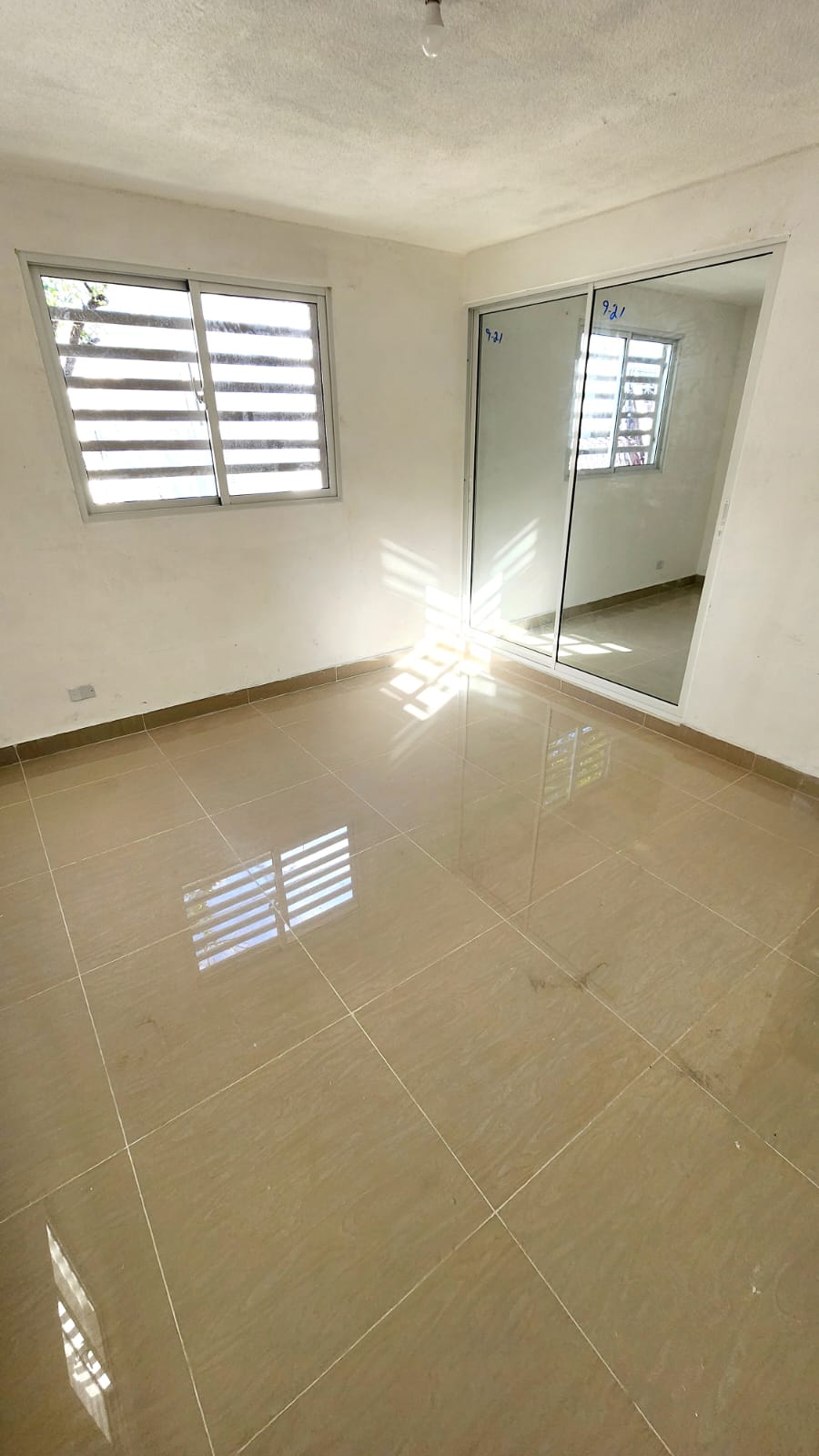 Renta de Casa Residencial o empresa en Av Independencia Alquiler Foto 7321021-15.jpg