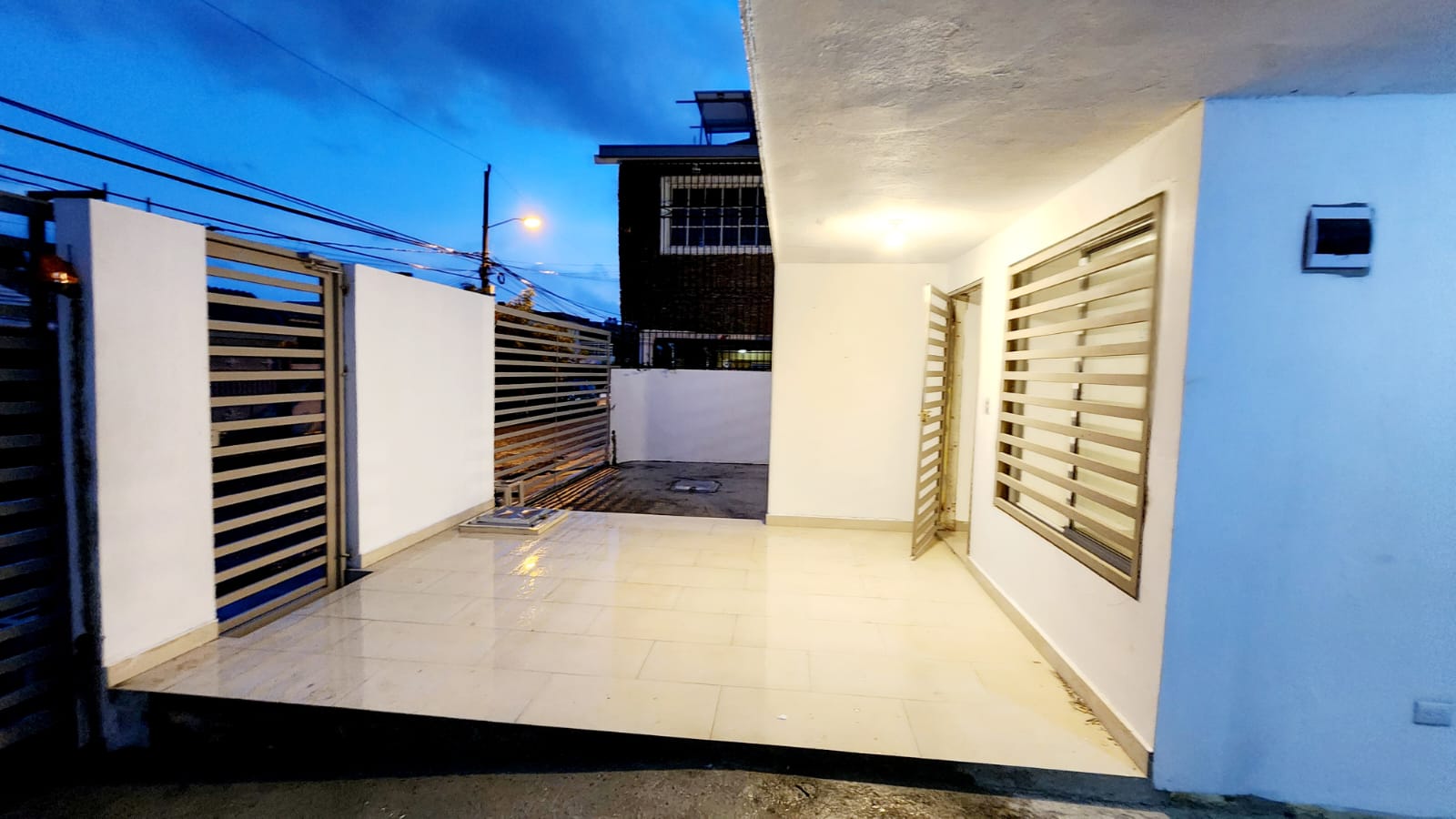 Renta de Casa Residencial o empresa en Av Independencia Alquiler Foto 7321021-5.jpg
