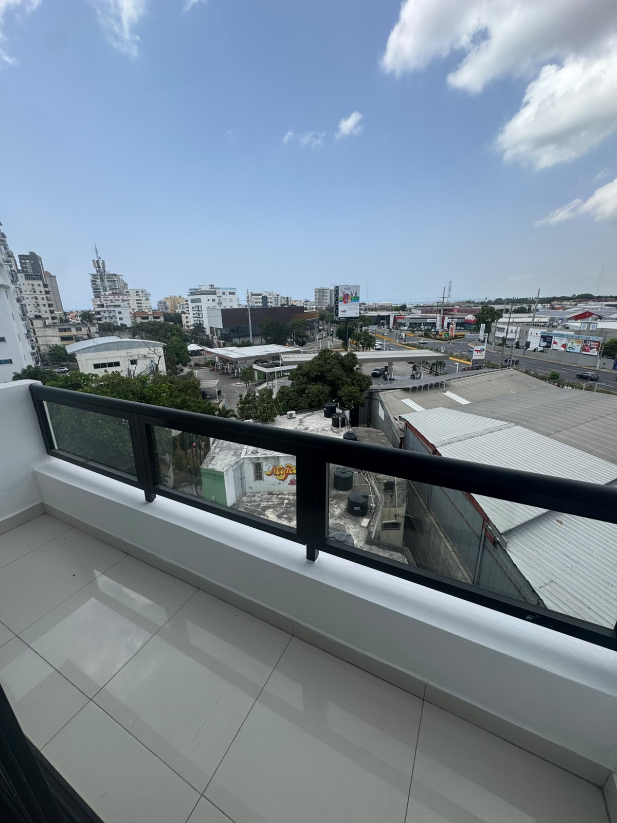 ALQUILO APARTAMENTO EN EL RENACIMIENTO UN 6 NIVEL Foto 7321033-2.jpg