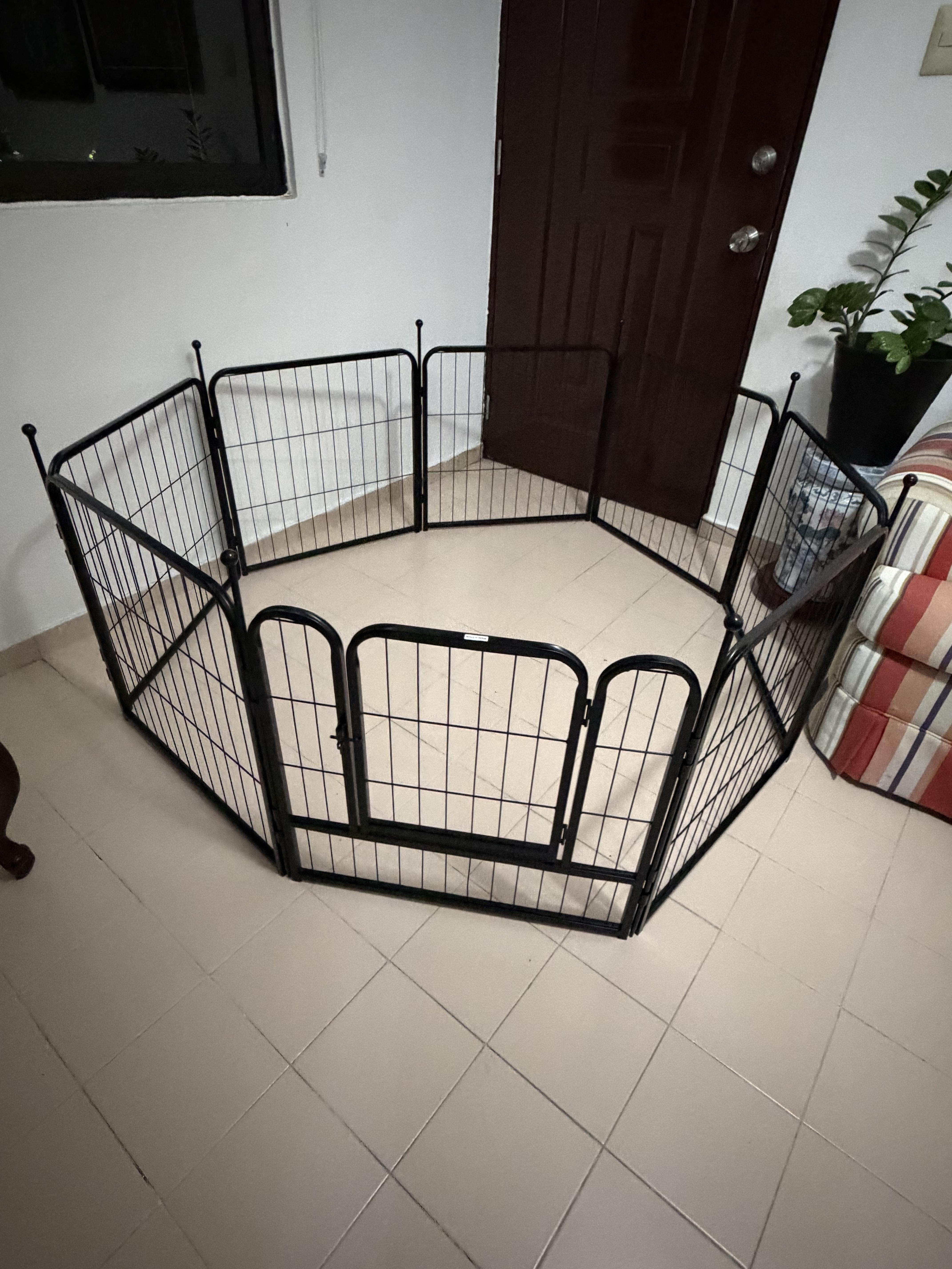 Corral para Perros Nuevo 24 Pulgadas de Alto Nuevo Foto 7321079-2.jpg